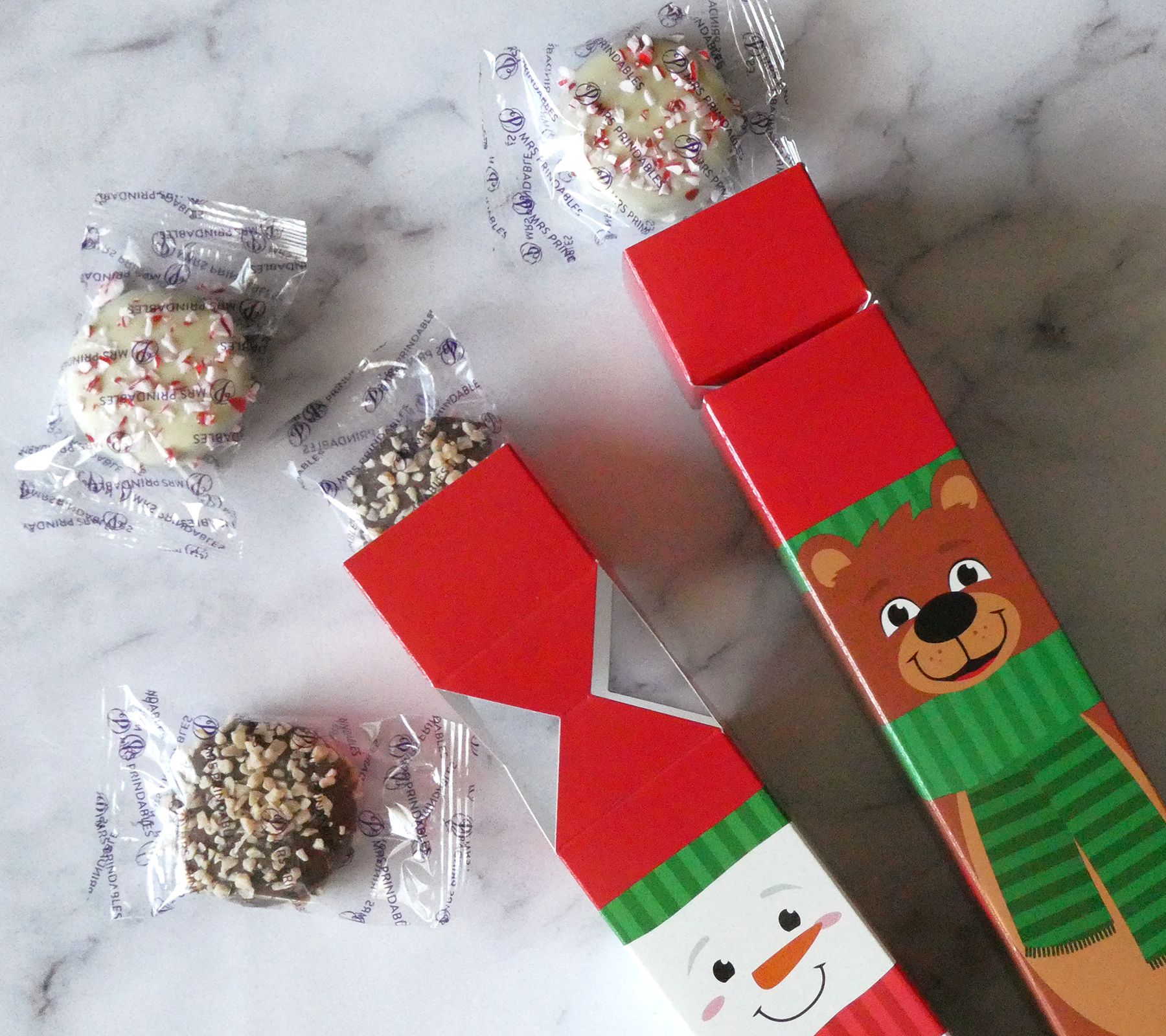 Mrs. Prindables 18pc Holiday Cookies with Gift Poppers Boxes