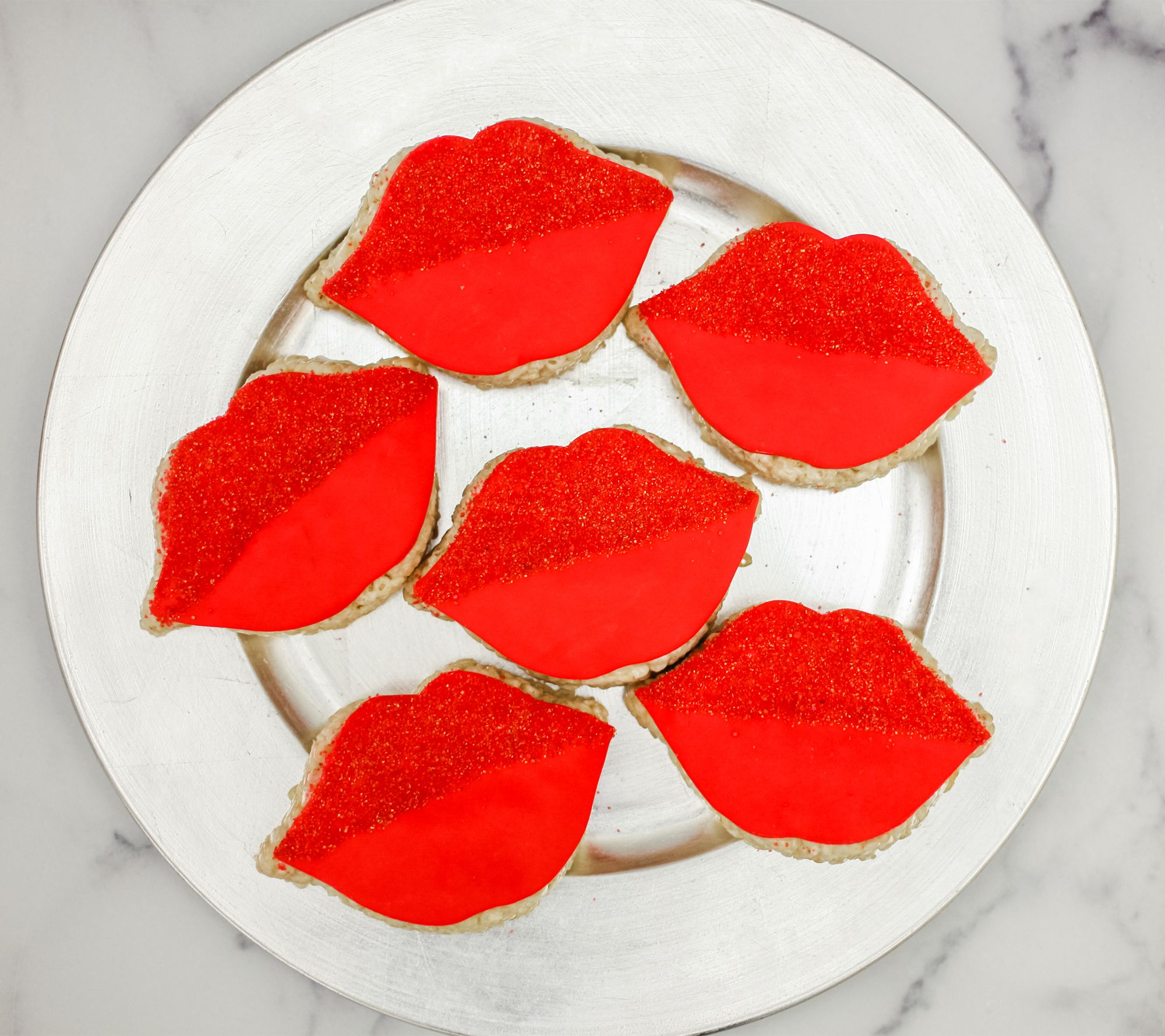 Creative Crispies 6-Piece Valentine's Day Lip sTreats