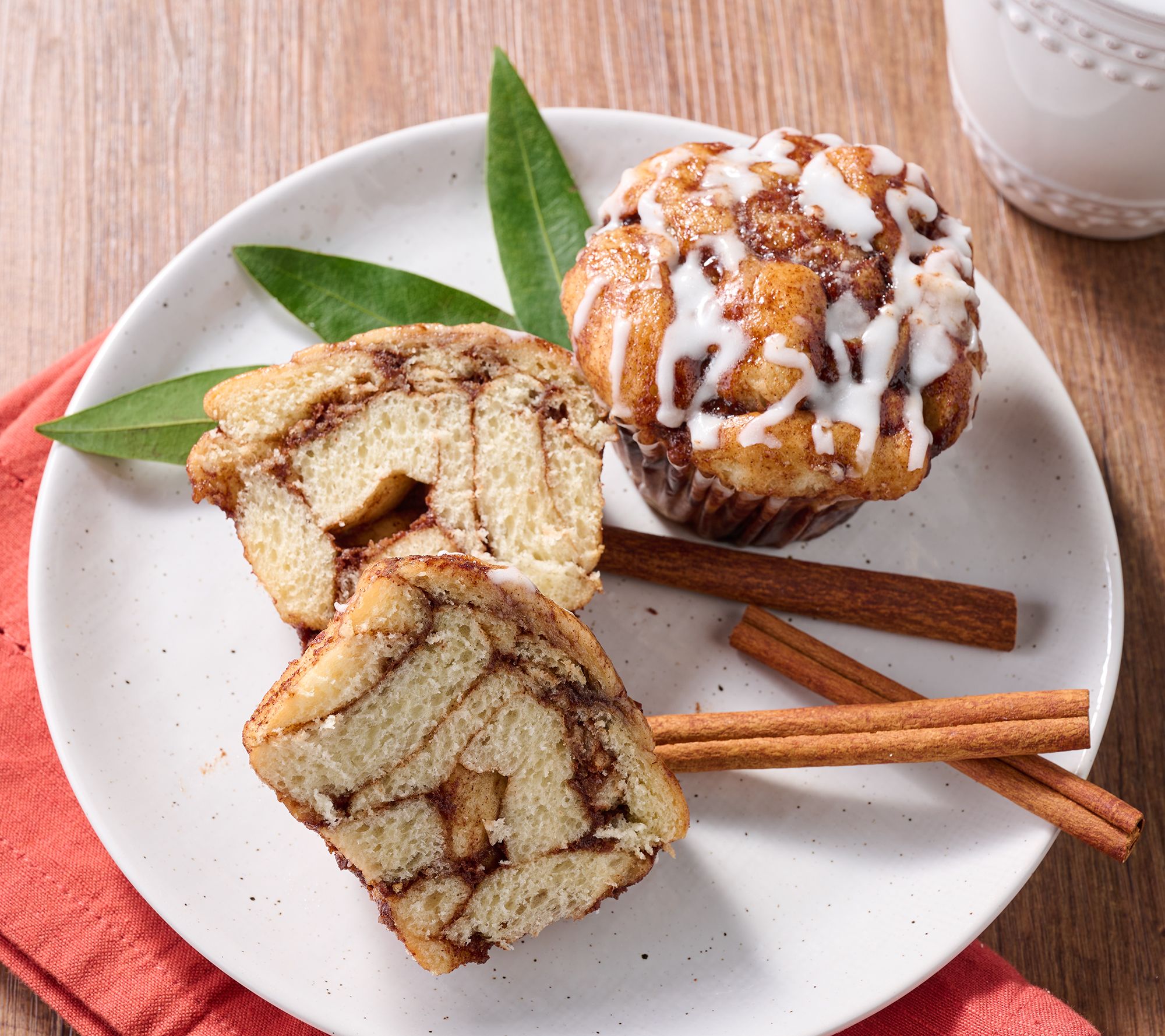 Sweet Paradise (8) 3.5oz Gourmet Fall Flavor CinnaMuffins