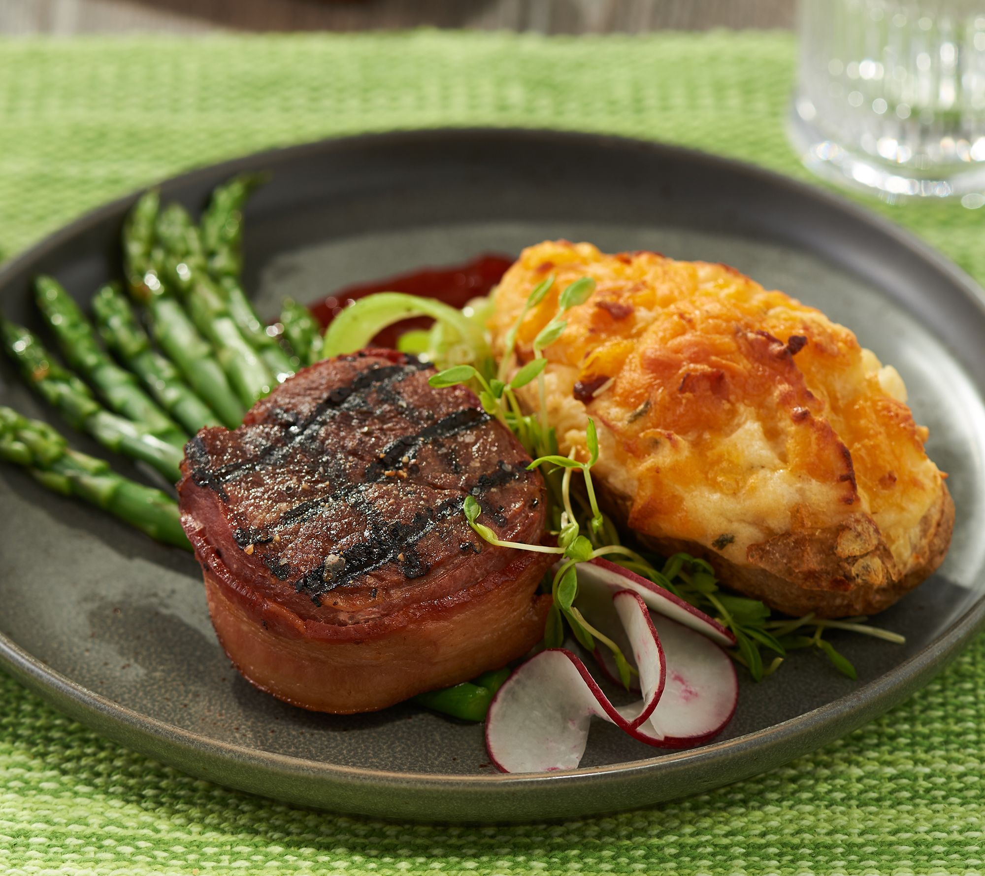 bacon wrapped filet mignon oven