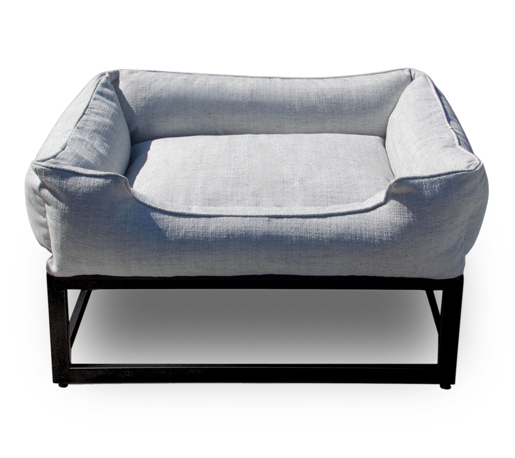 Fuzi Pets Eleva ted Dog Bed in Performance Fab ric-Small