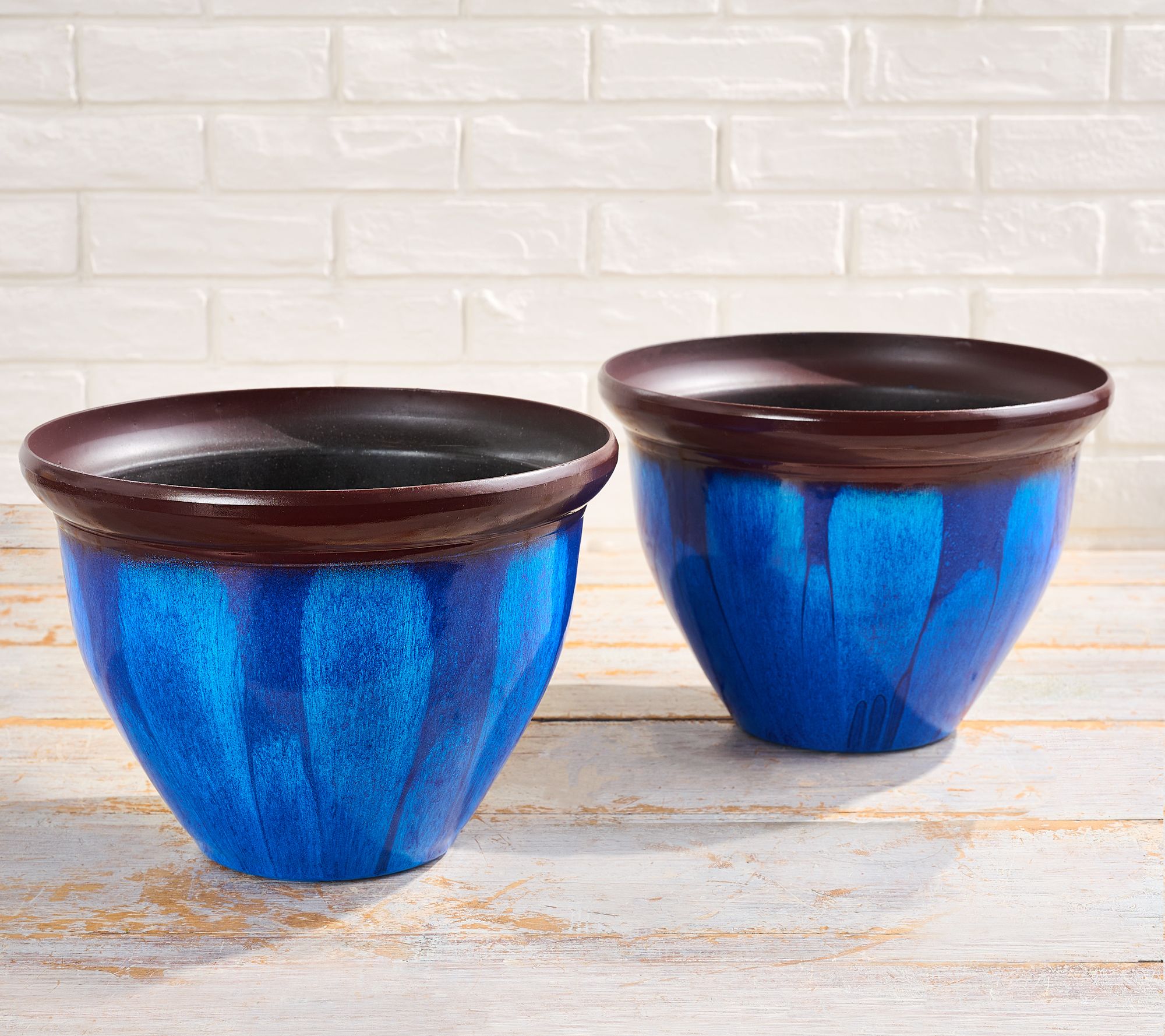 Jennings Set of (4) 12" Resin TwoTone Color Planters