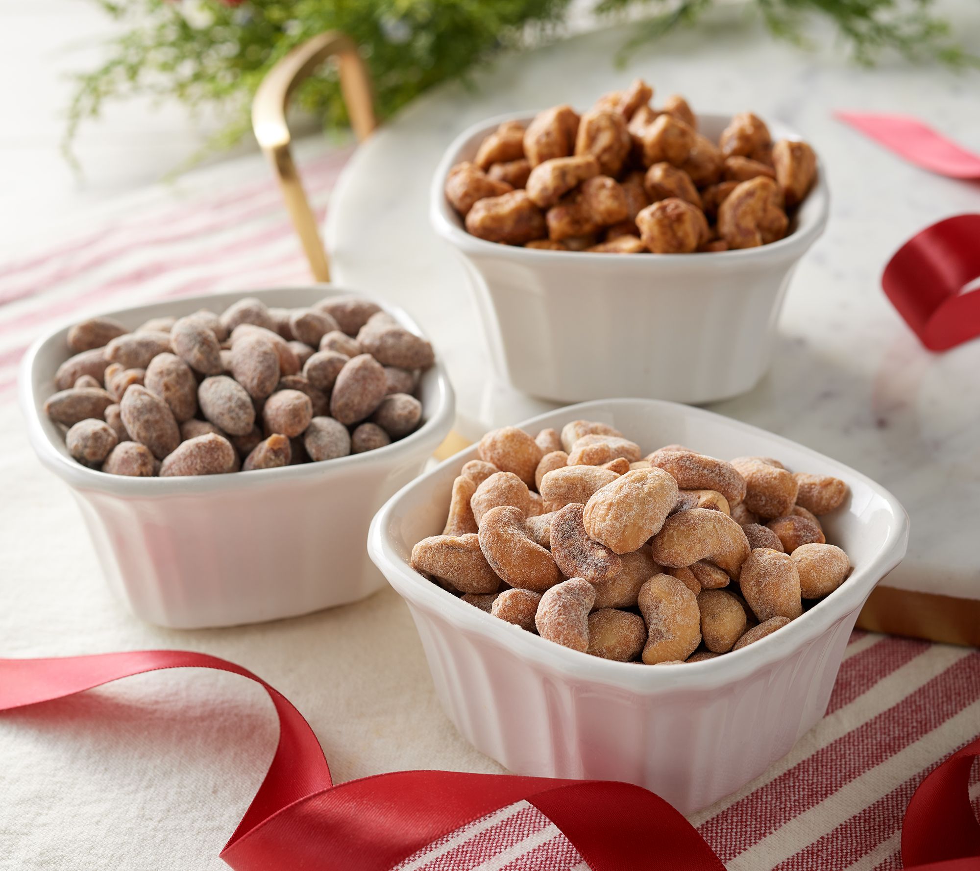 Squirrel Brand 3 Cans Sweet & Crunchy Cashews & Almonds