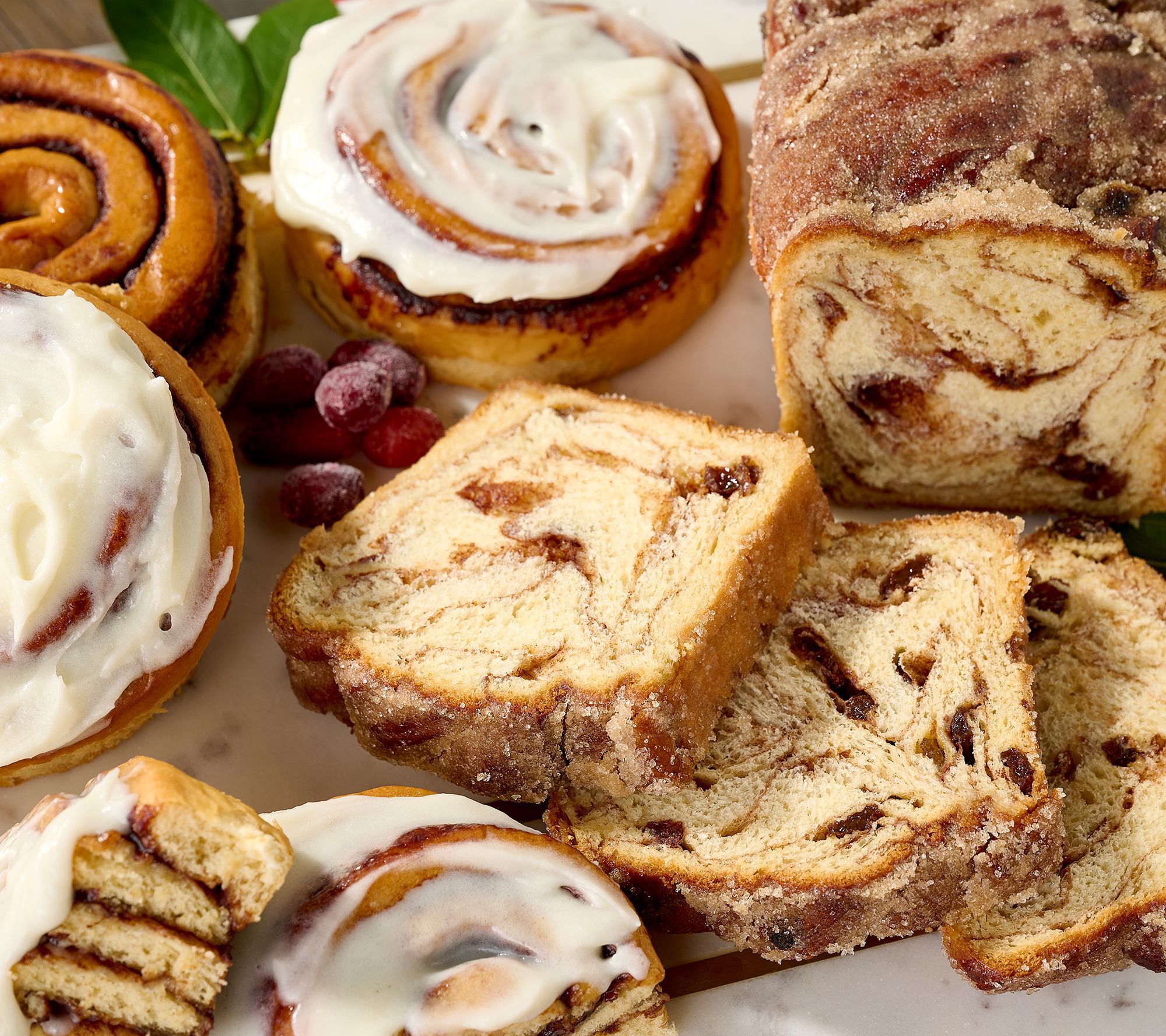 SH12/7 Jimmy the Baker 2lb Braided Bread w/ (6) Cinnamon Buns & Icing