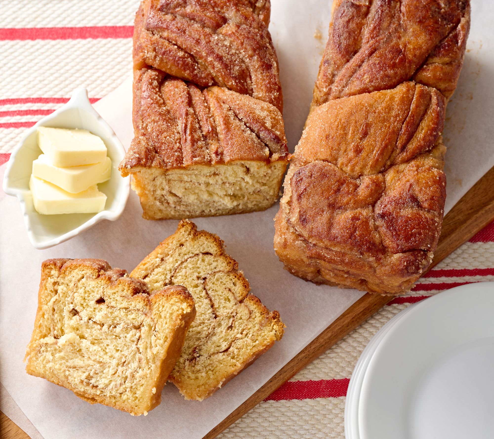 Jimmy the Baker (4) 1-lb Braided Holiday Breads in Gift Box