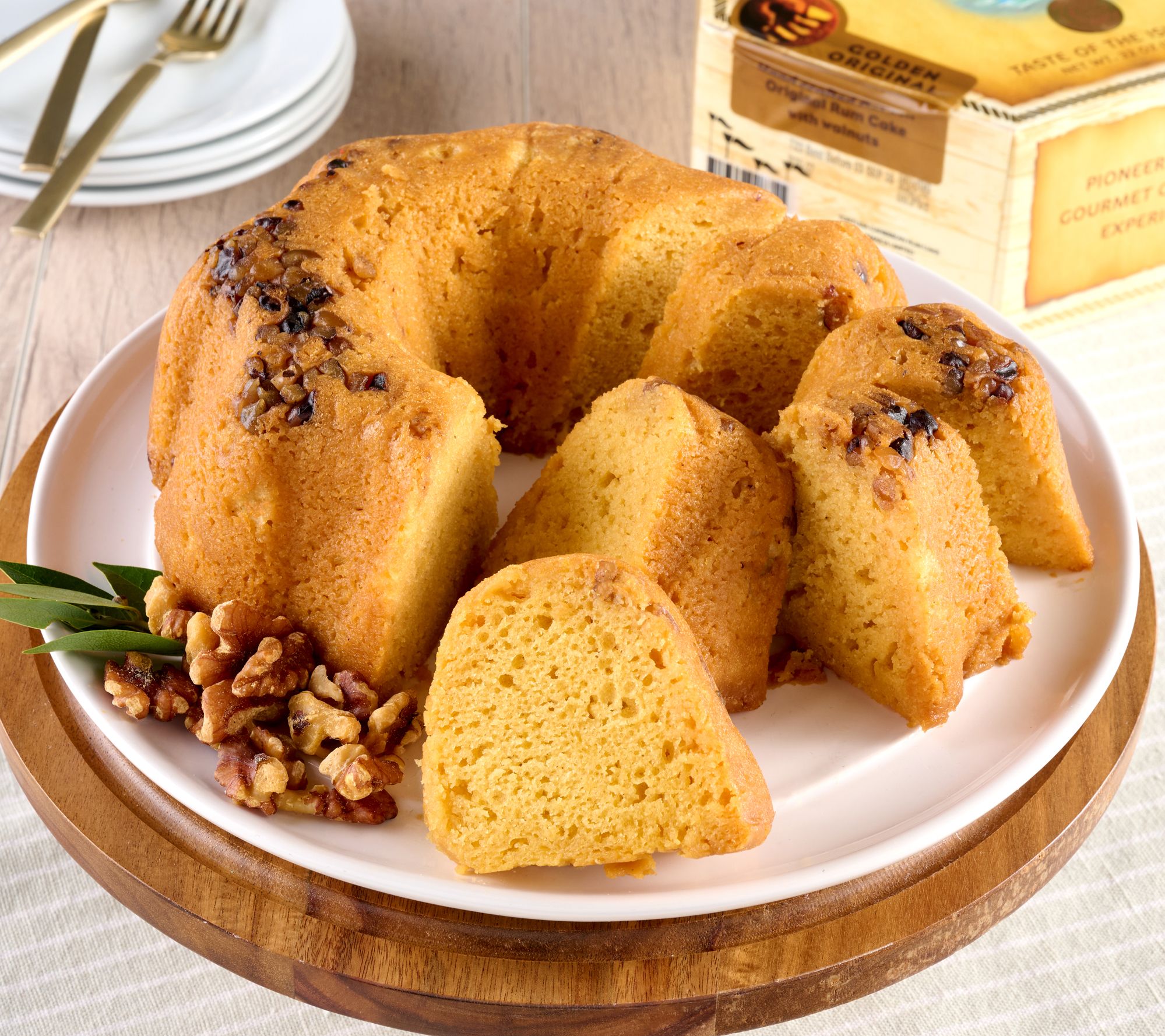 Tortuga Imports 2 lb Large Southern Spirit Cake