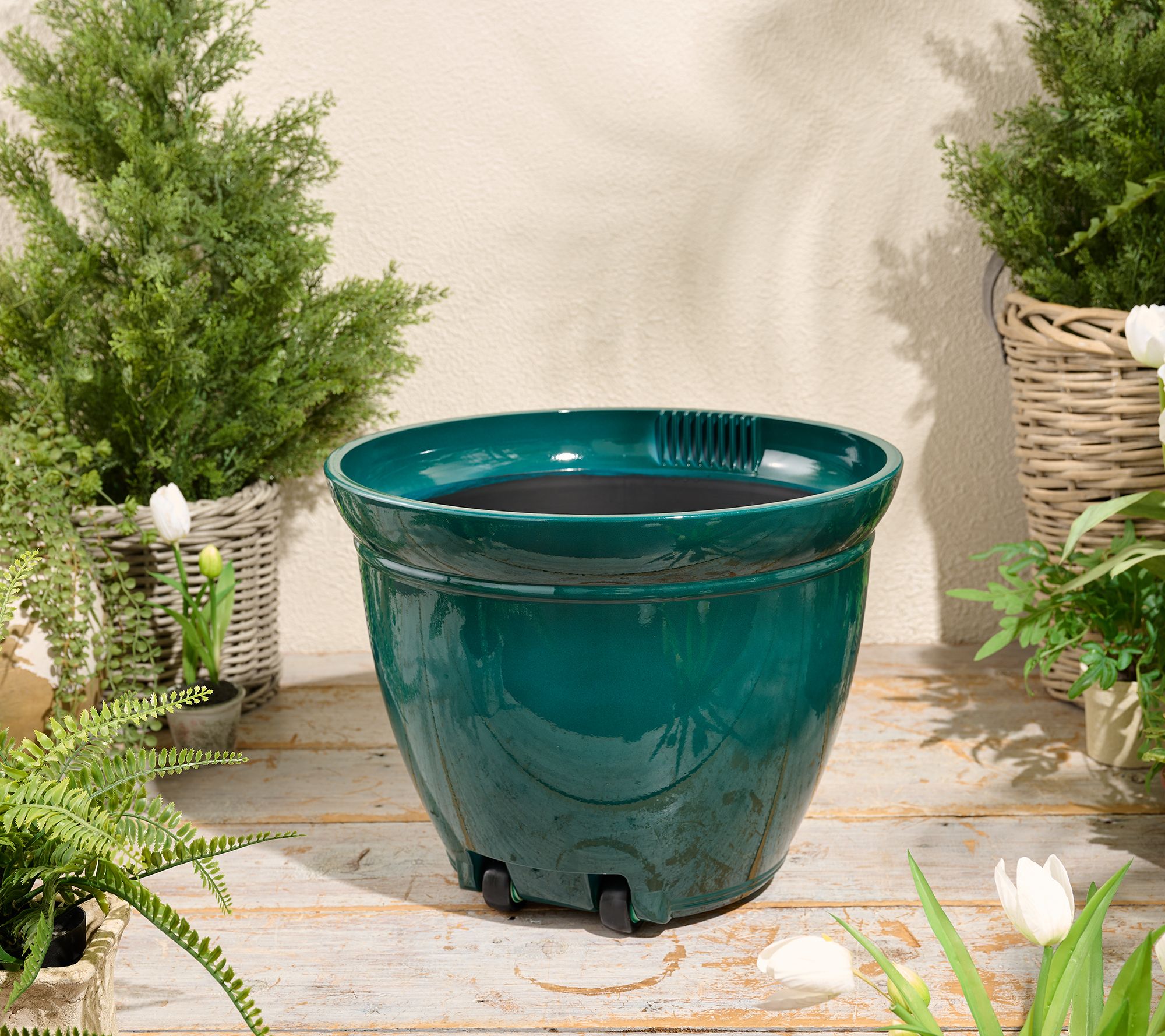 Kittredge 17.5" Planter with Wheels by Southern Patio