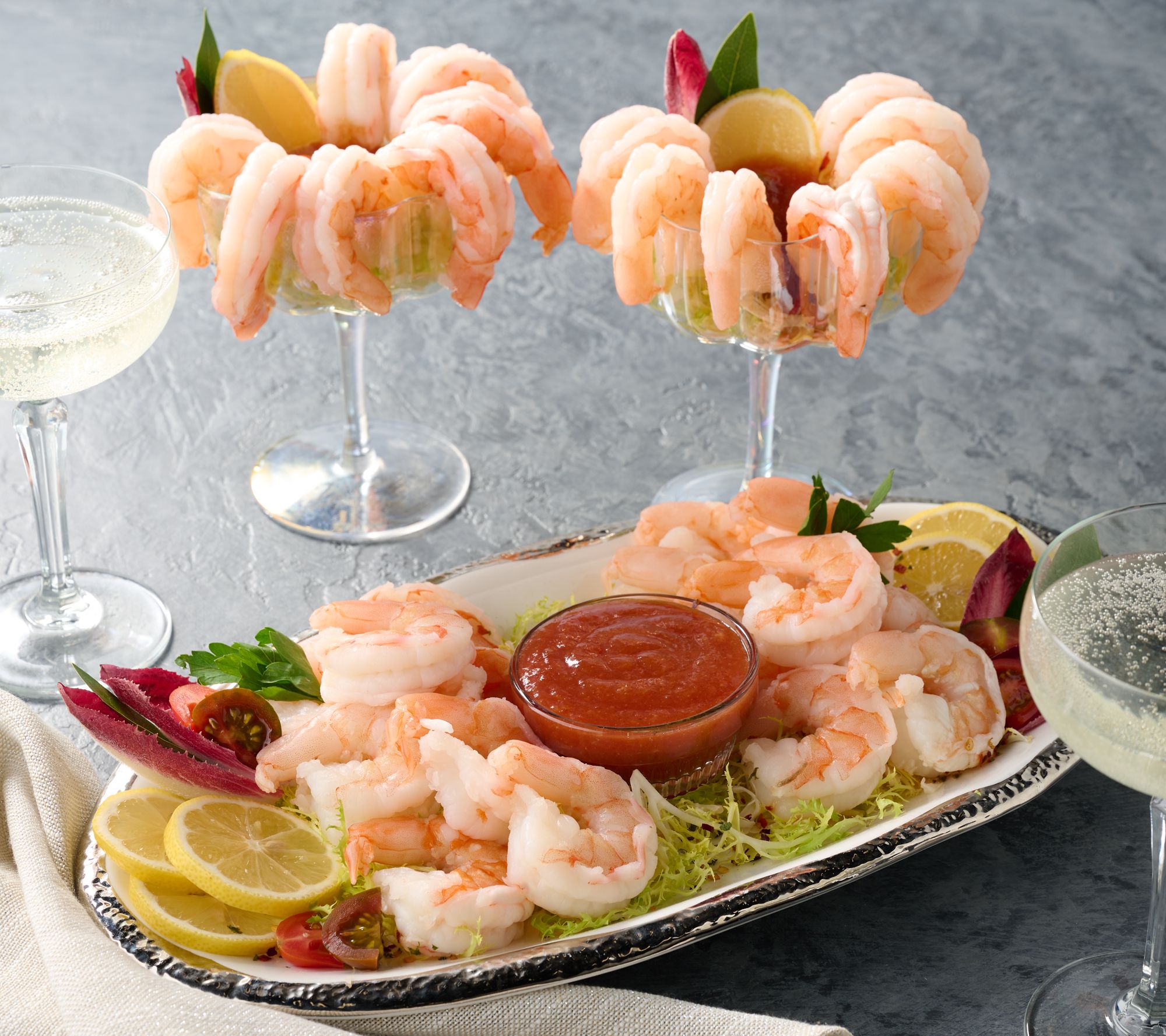 SH 12/7 Fusha 4-lbs Cooked Jumbo XL Shrimp Cocktail With Sauce