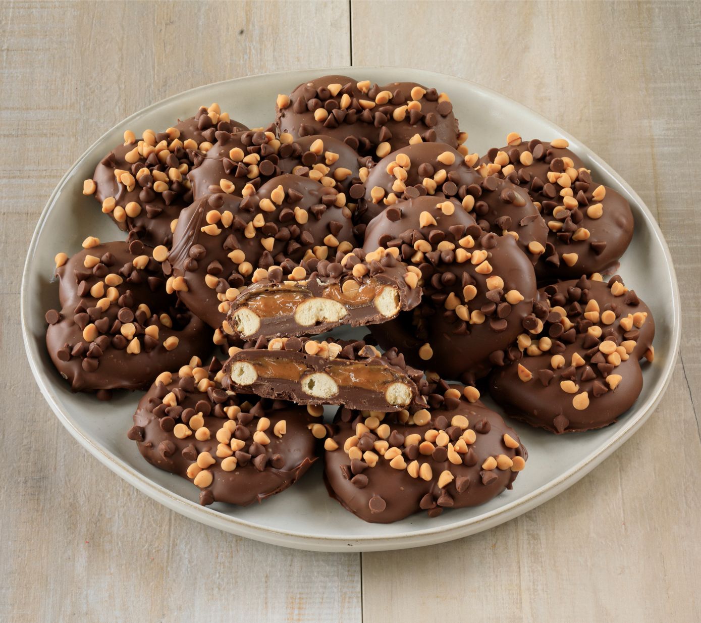 SH 11/4 Landies Candies 12 Peanut Butter Blosso m Pretzels