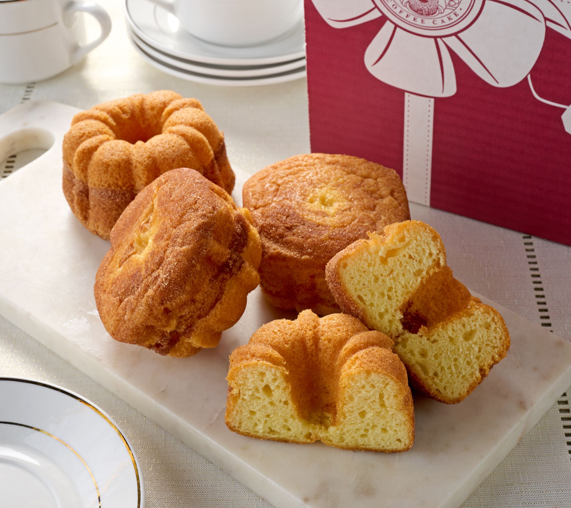 SH 12/8 My Grandma's (8) 3.4 oz Mini Cakes In Gift Boxes