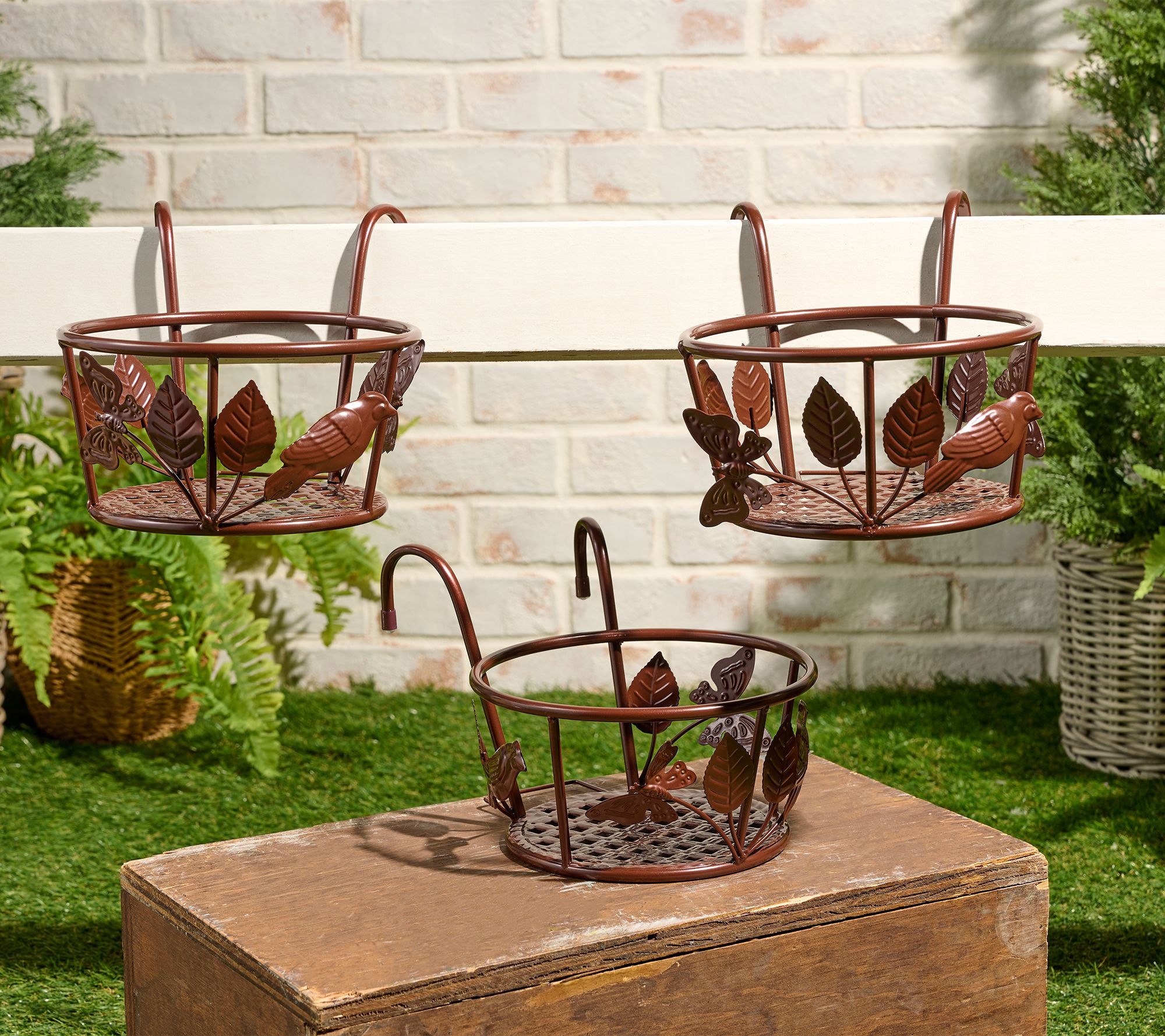 Ultimate Innovations Set of 3 Deck & Rail Plant Pot Holders