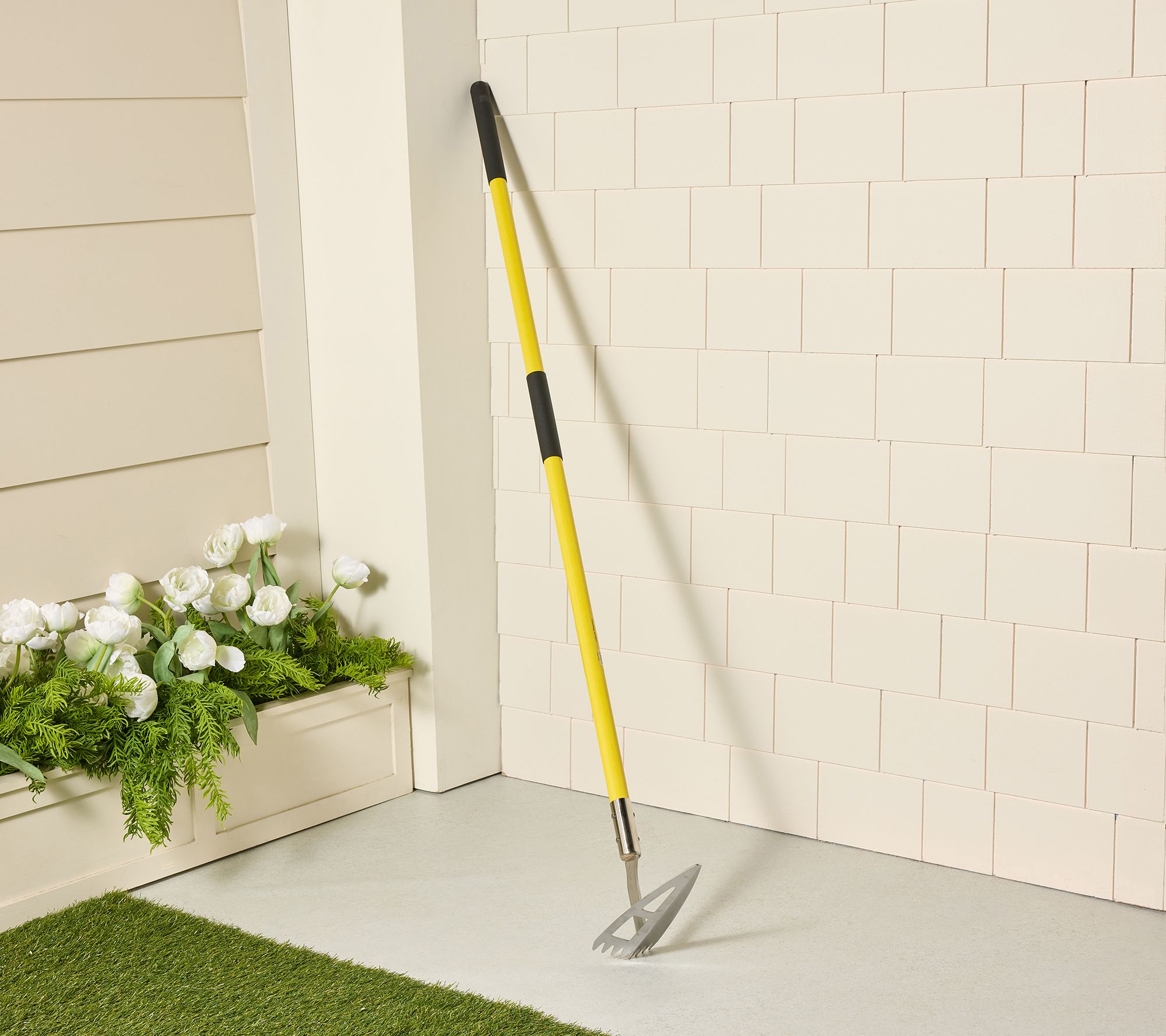 Spear Head Lightweight Fiberglass and Stainless Steel Hoe