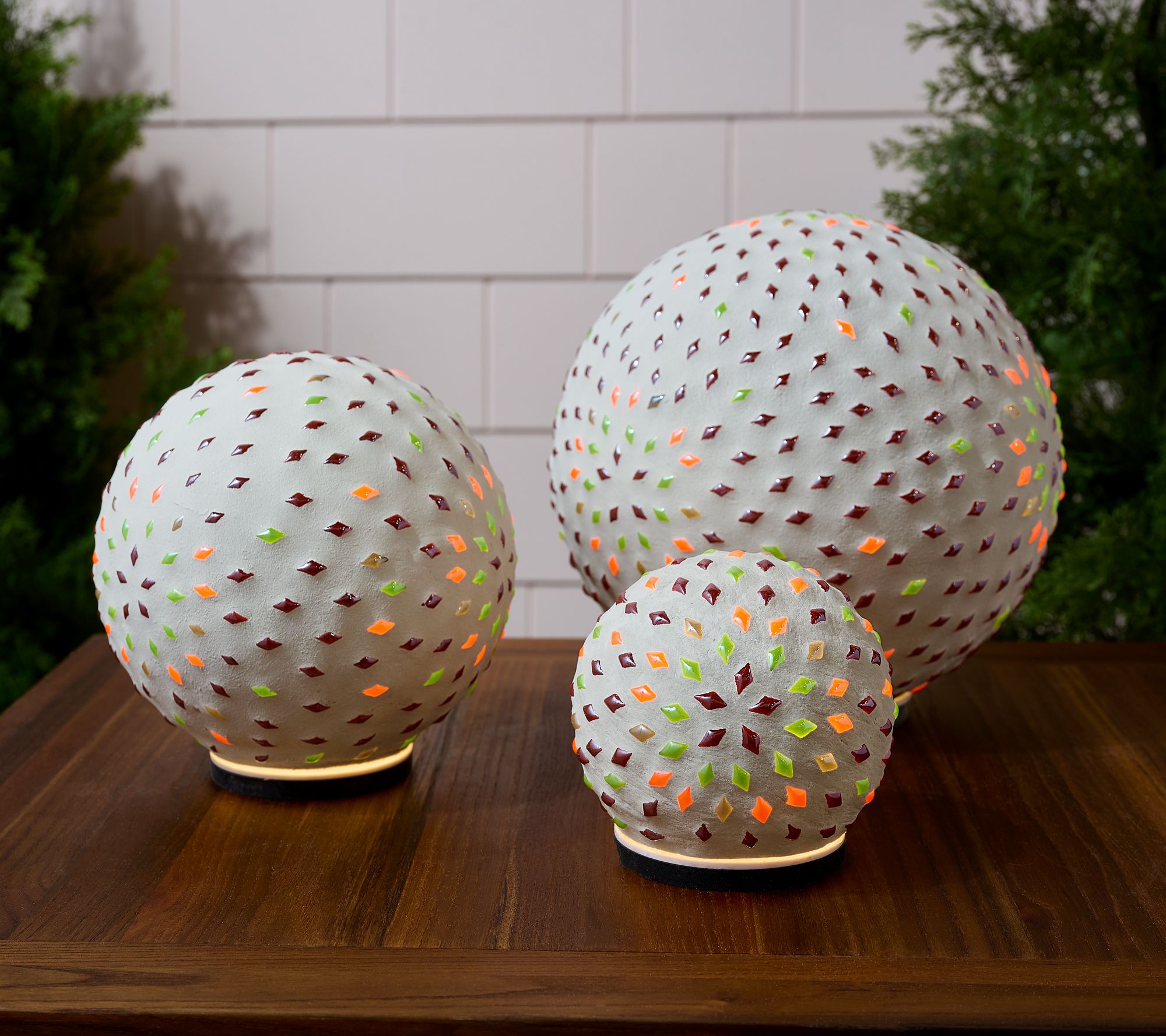 Lightscapes Set of 3 Illuminated Mosaic Garden Spheres