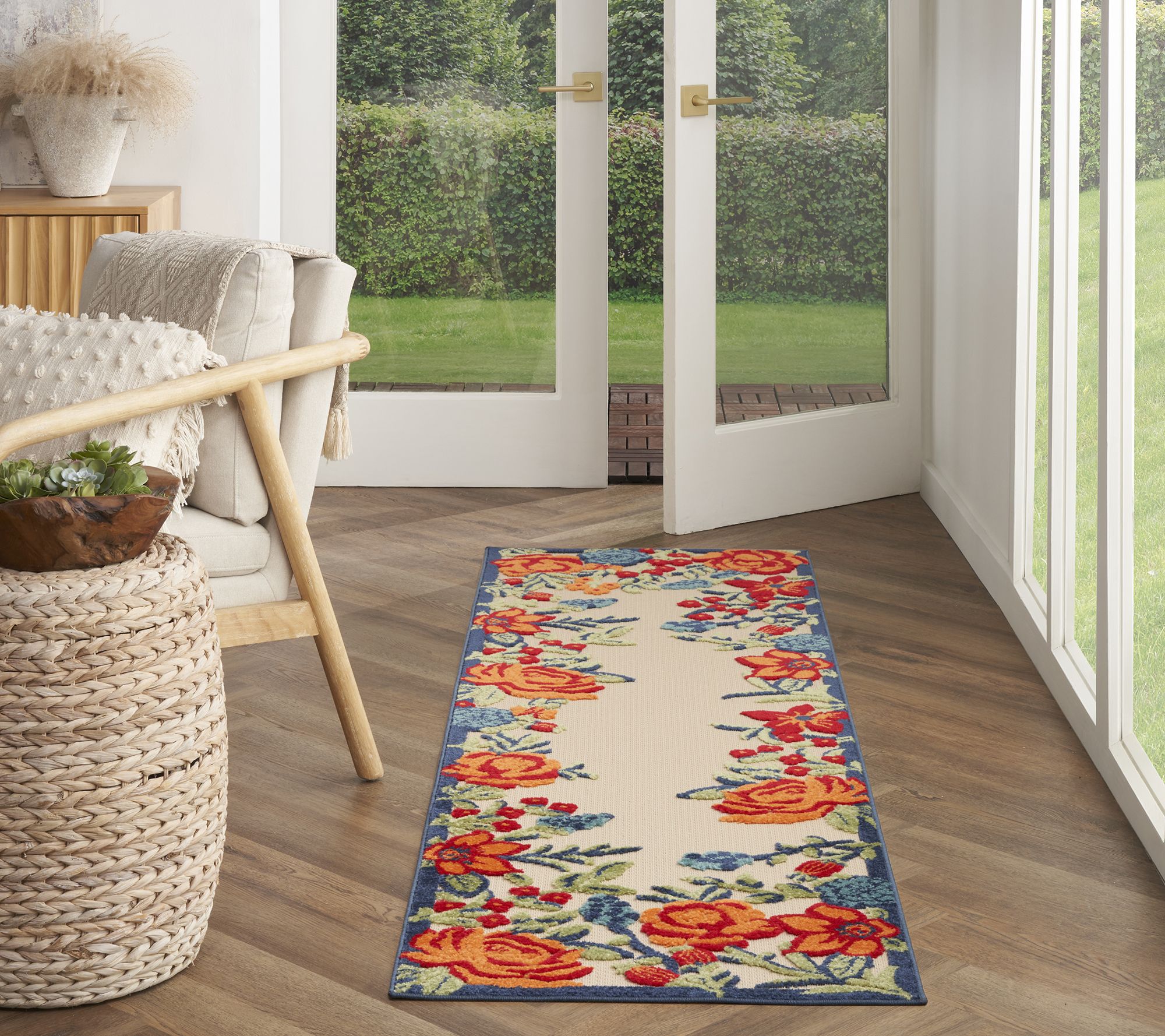 Nourison Home Rose Border Indoor/Outdoor 2'2" x 7'6" Rug