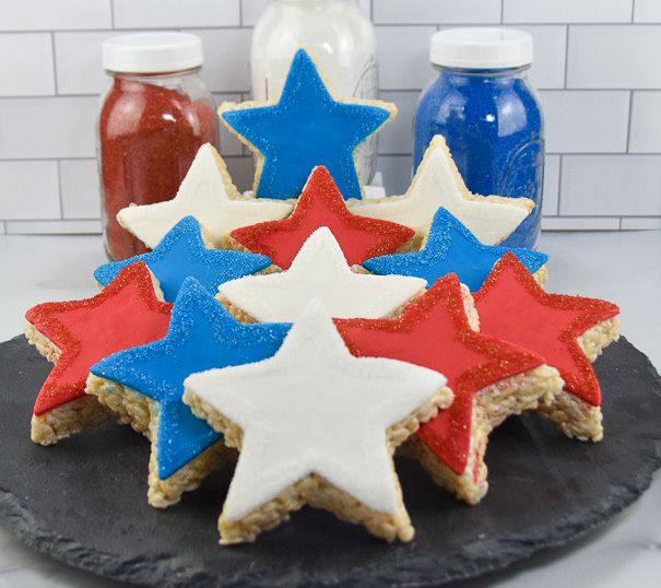 Creative Crispies 12-Piece Red, White & Blue St ar Treats
