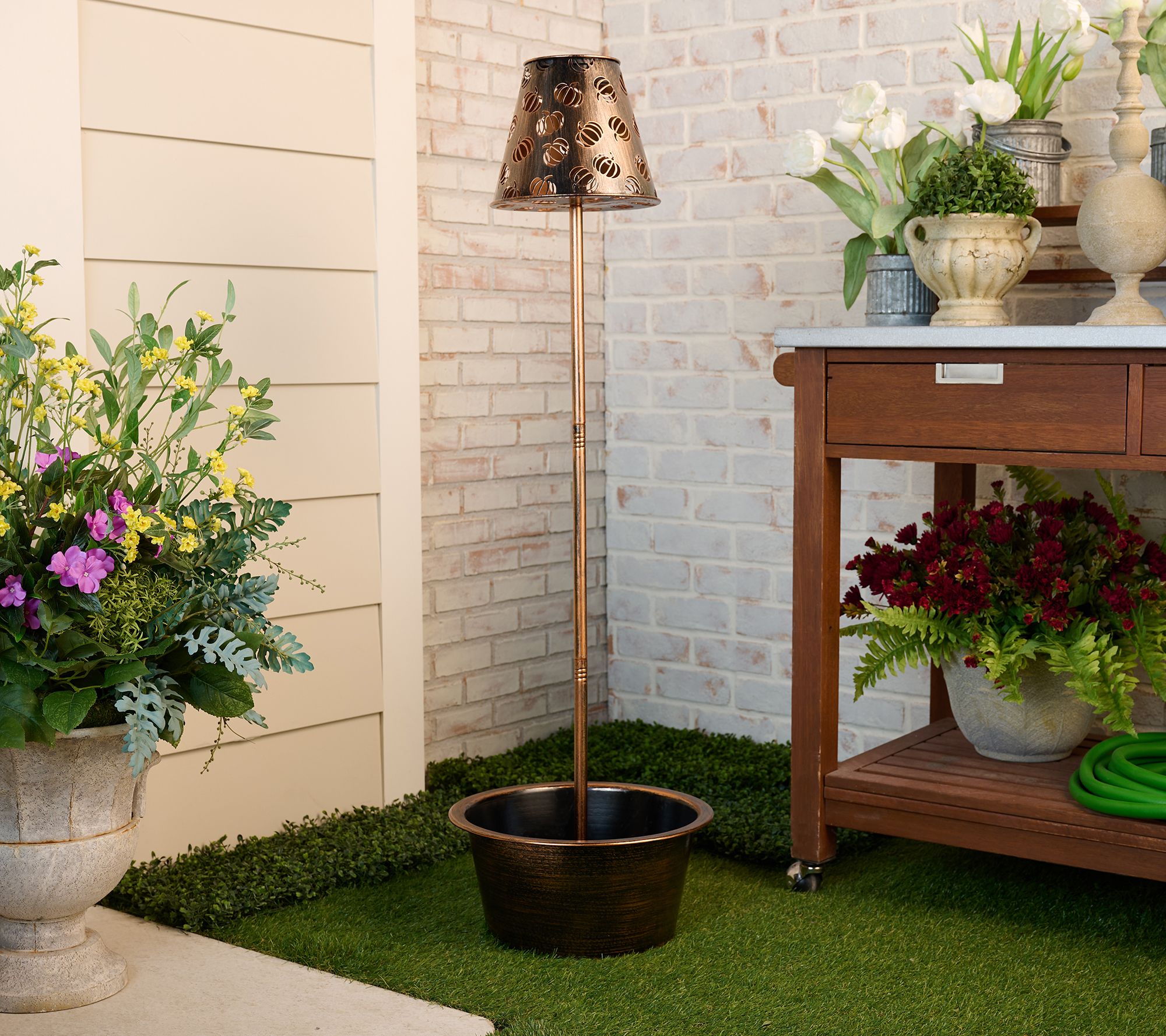 "As Is" Girl Next Door Illuminated Fall Harvest Lamp w/ Planter