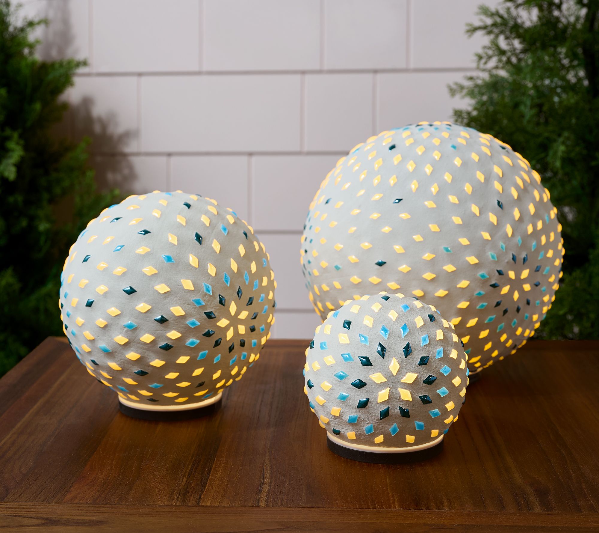 "As Is" Lightscapes S/3 Illuminated Mosaic Garden Spheres