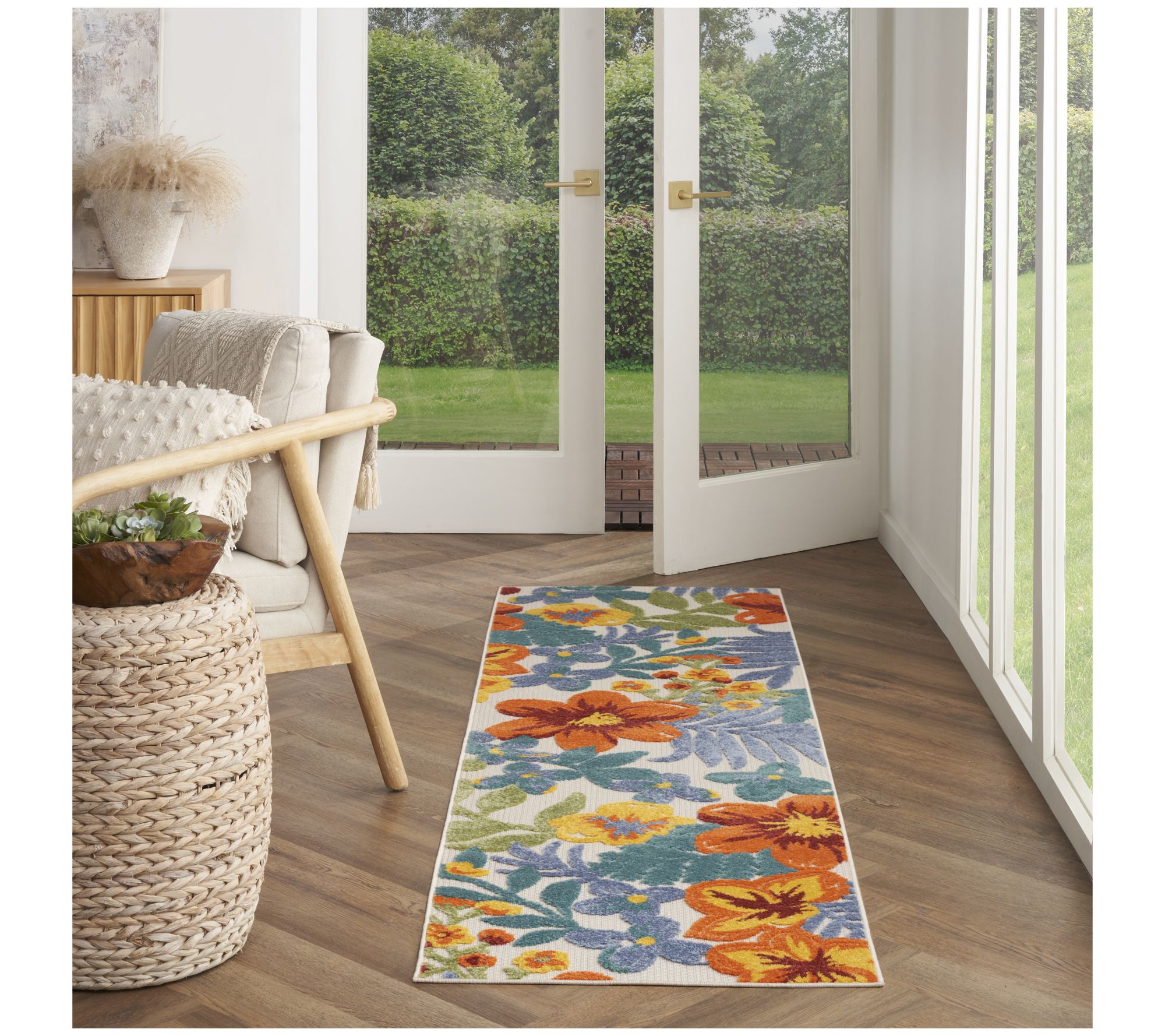 Nourison Home Tropical Floral Indoor/Outdoor 2.2" x 7.6" Rug