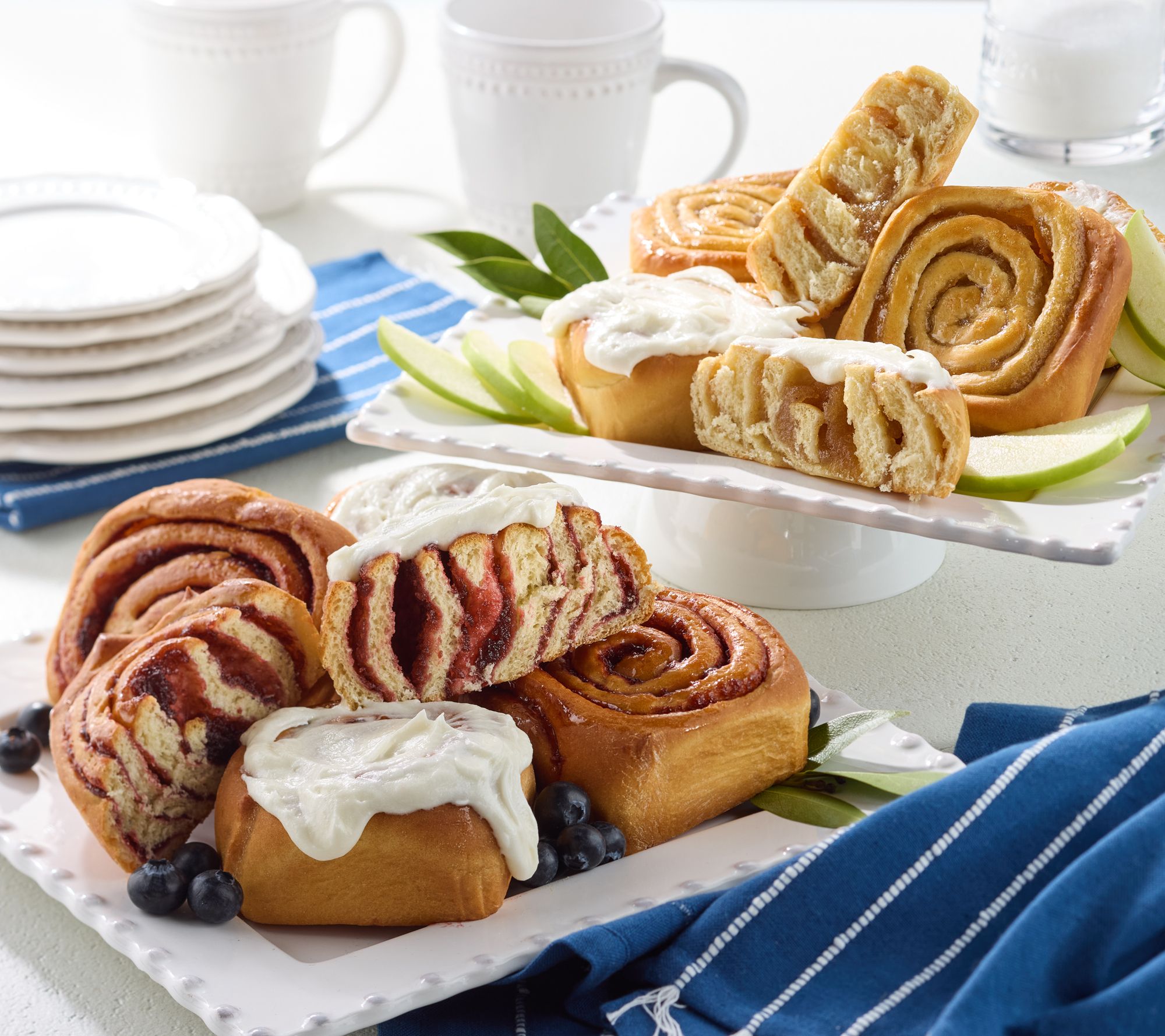 SH5/18 Jimmy the Baker (24) 5.63oz Fruit Filled Cinnamon Rolls & Icing