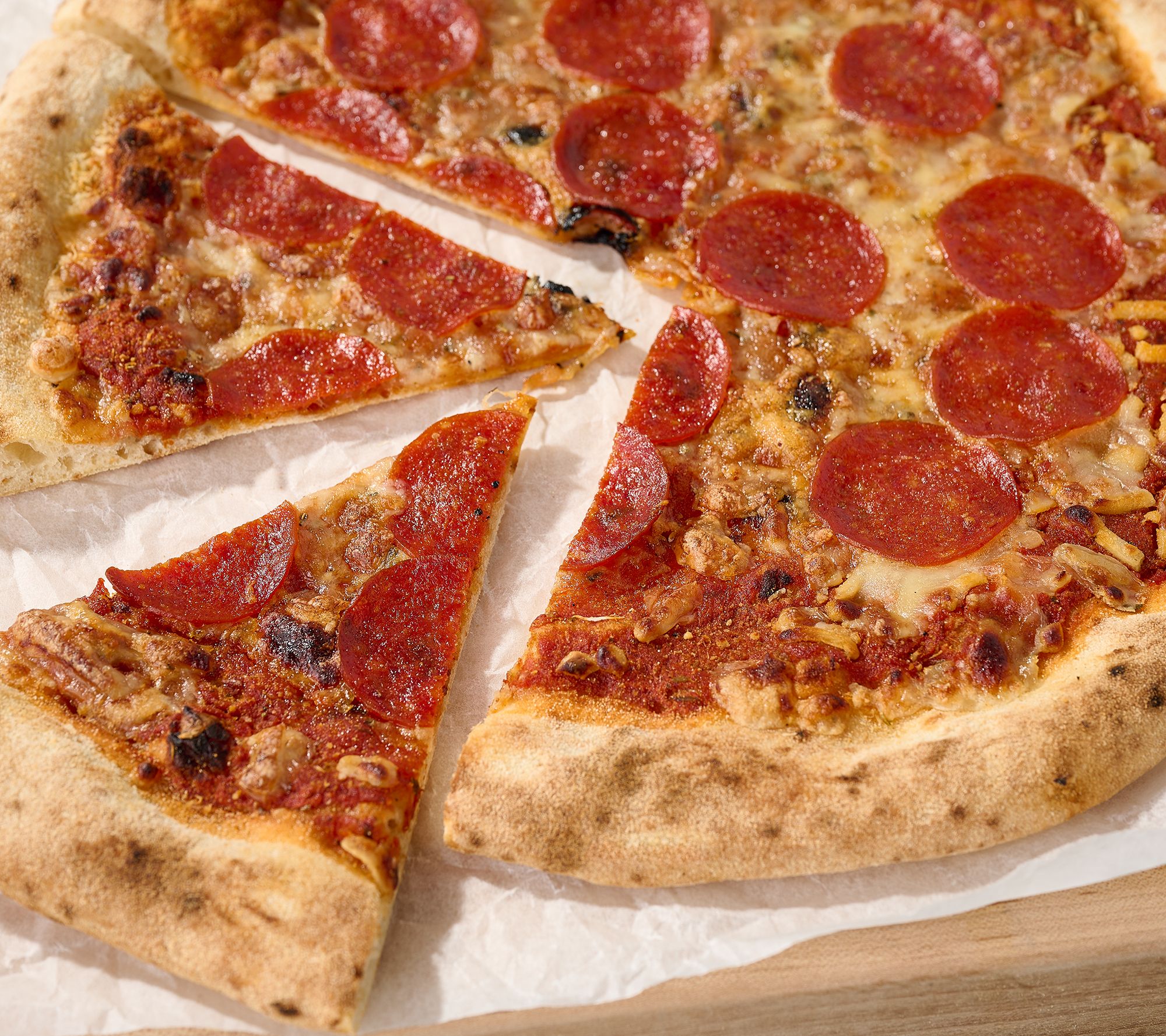 Pizzeria Deluna (6) Authentic Italian 12'' Stone-Fired Gourmet Pizza