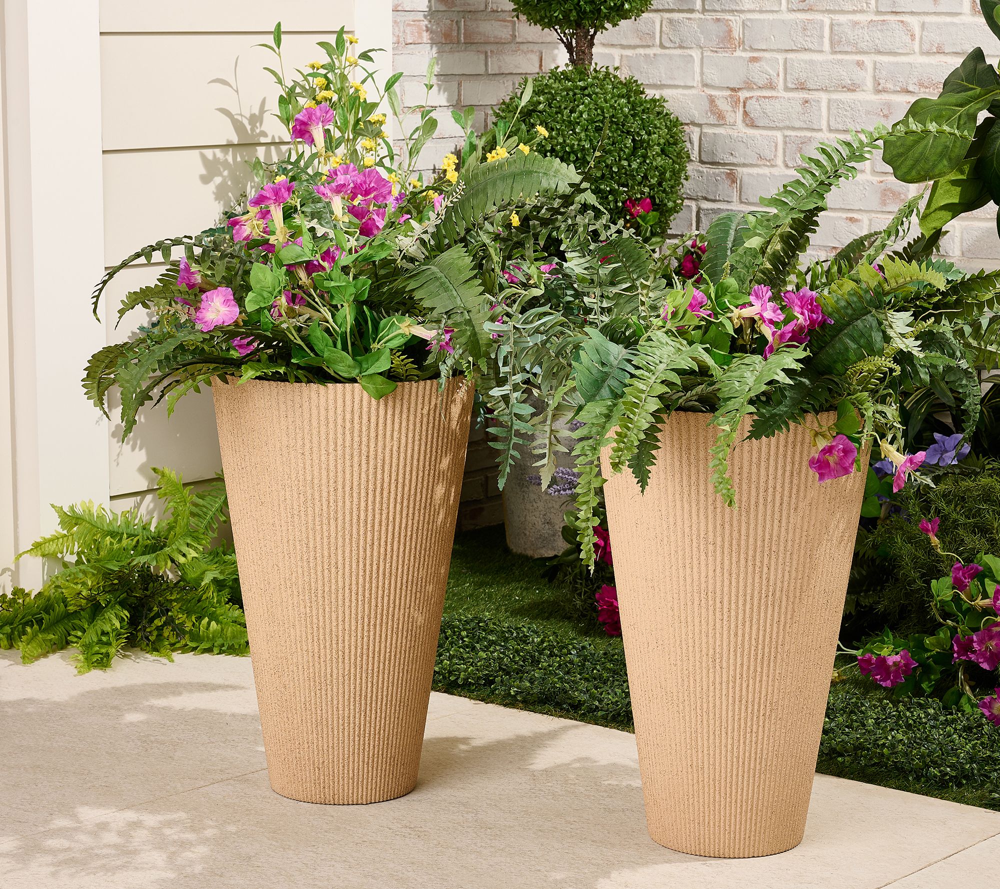 Montclair Set of 2 22.24" Tall Planters By Southern Patio