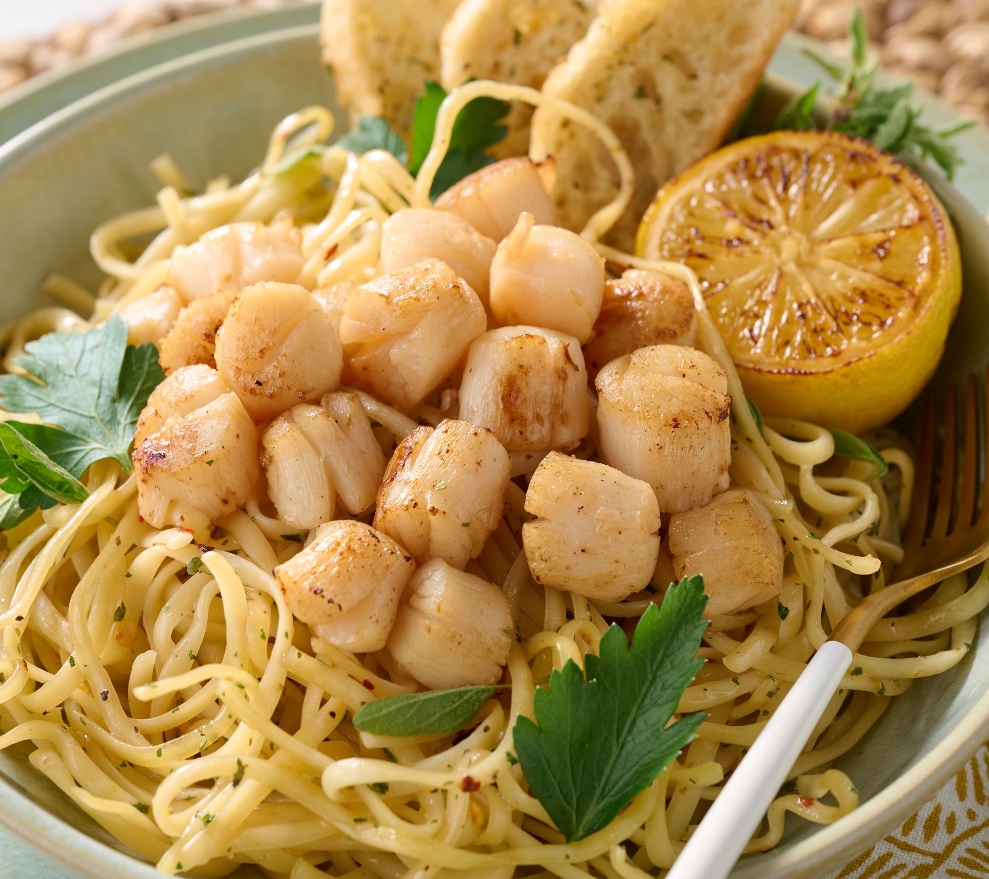 Egg Harbor (4) 8-oz Bags of Faroe Island Wild Caught Queen Scallops