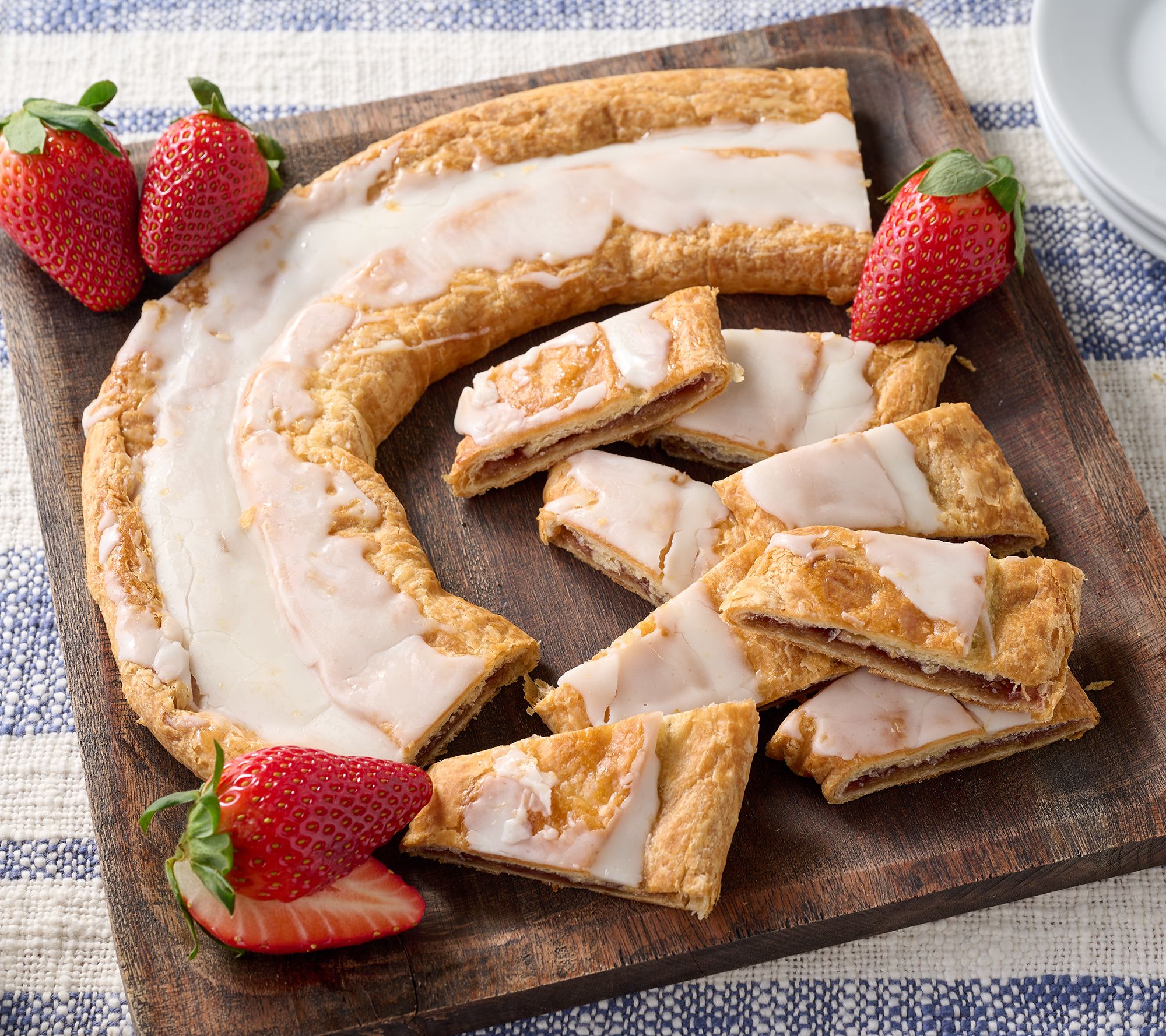 Racine (1) 22oz Strawberry or Chocolate Chip Danish Kringle