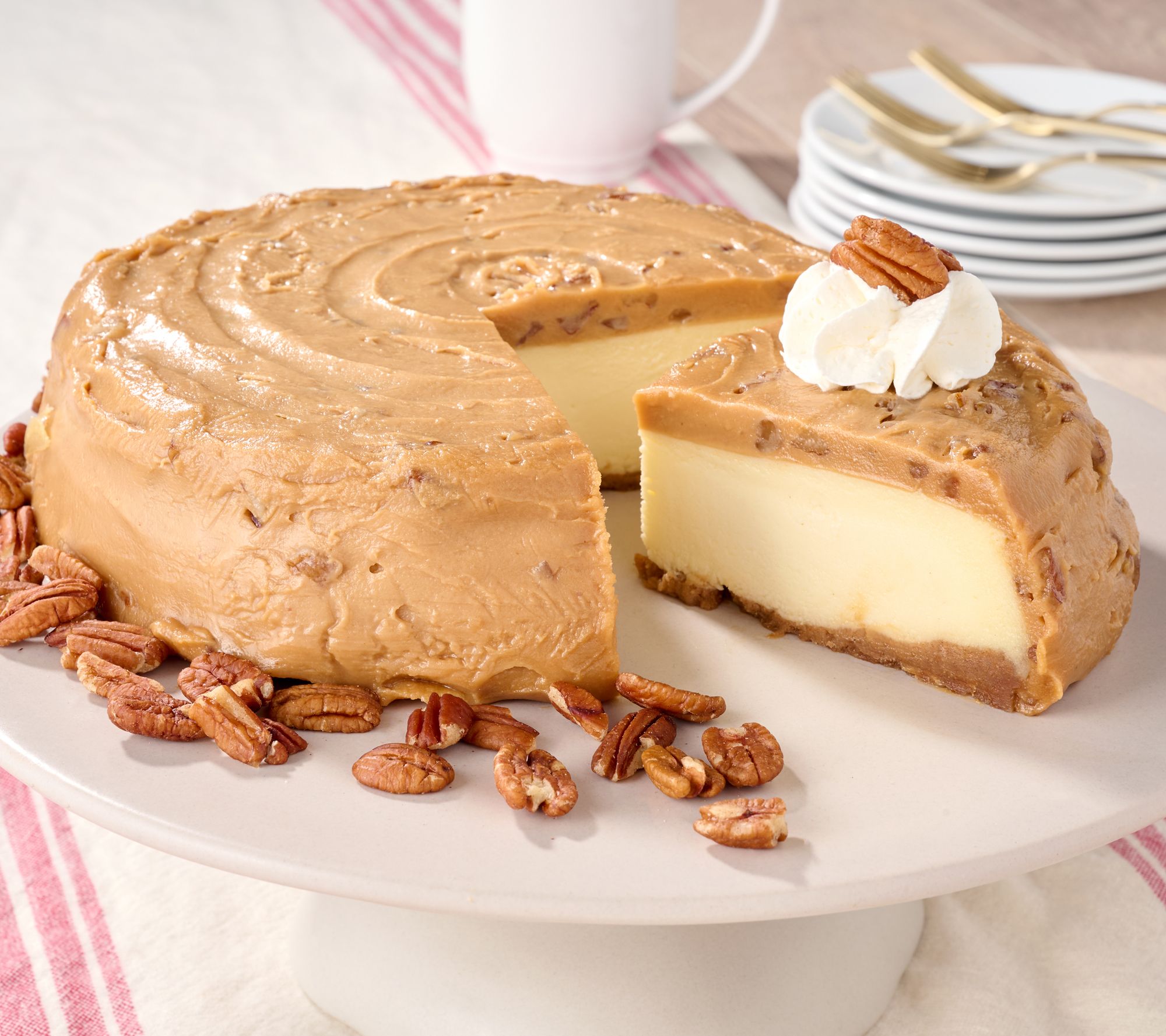 Savannah's Candy Kitchen 3-lb Strawberry or Praline Cheesecake