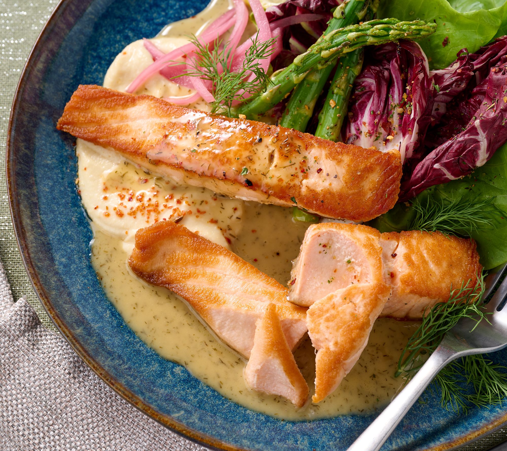 Egg Harbor (12)4oz Faroe Island Salmon Filets w/ Dill Sauce