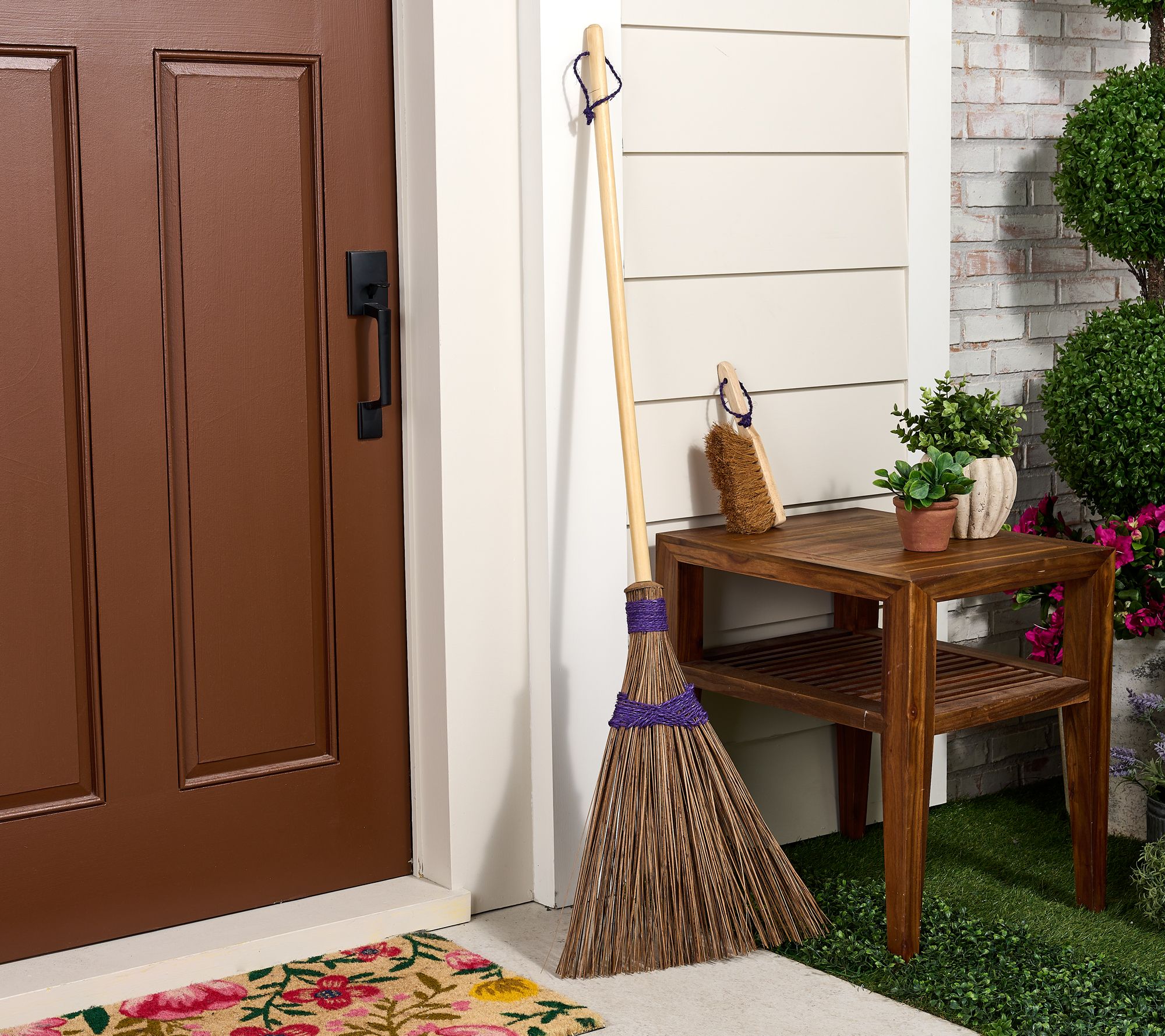 "As Is" Ultimate Innovations Coconut Palm Broom and Brush