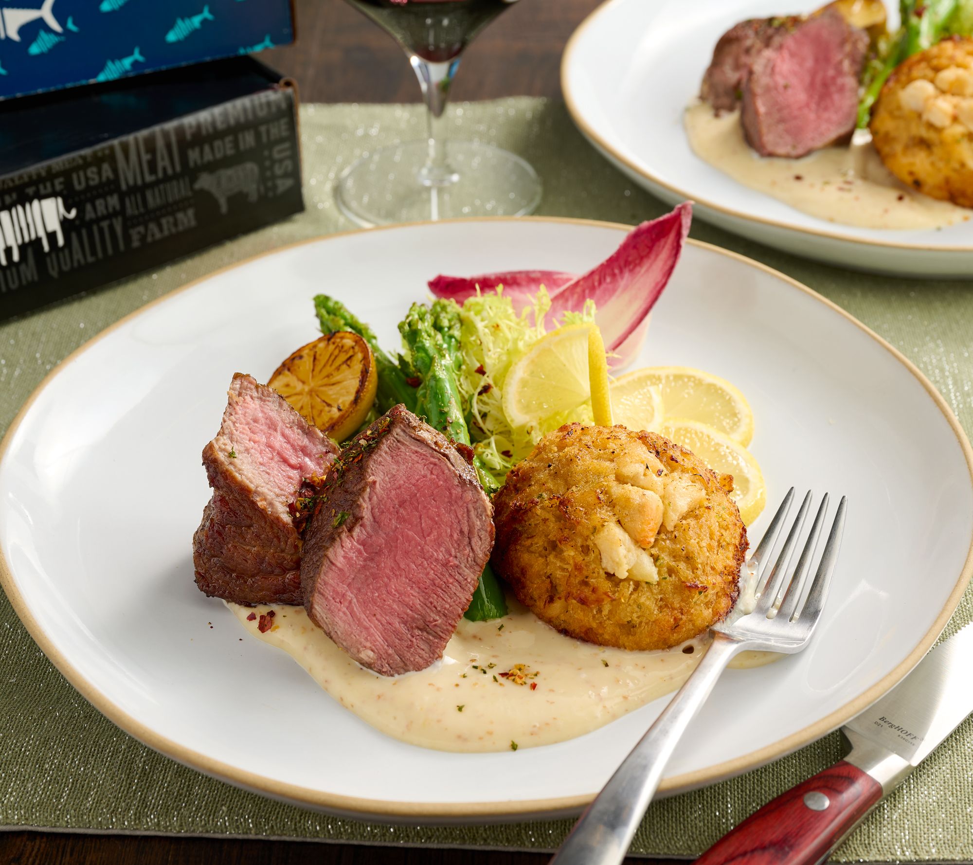 SH 12/8 Rastelli's (4) 5oz Filet Mignons & (4) 4oz Crab Cakes