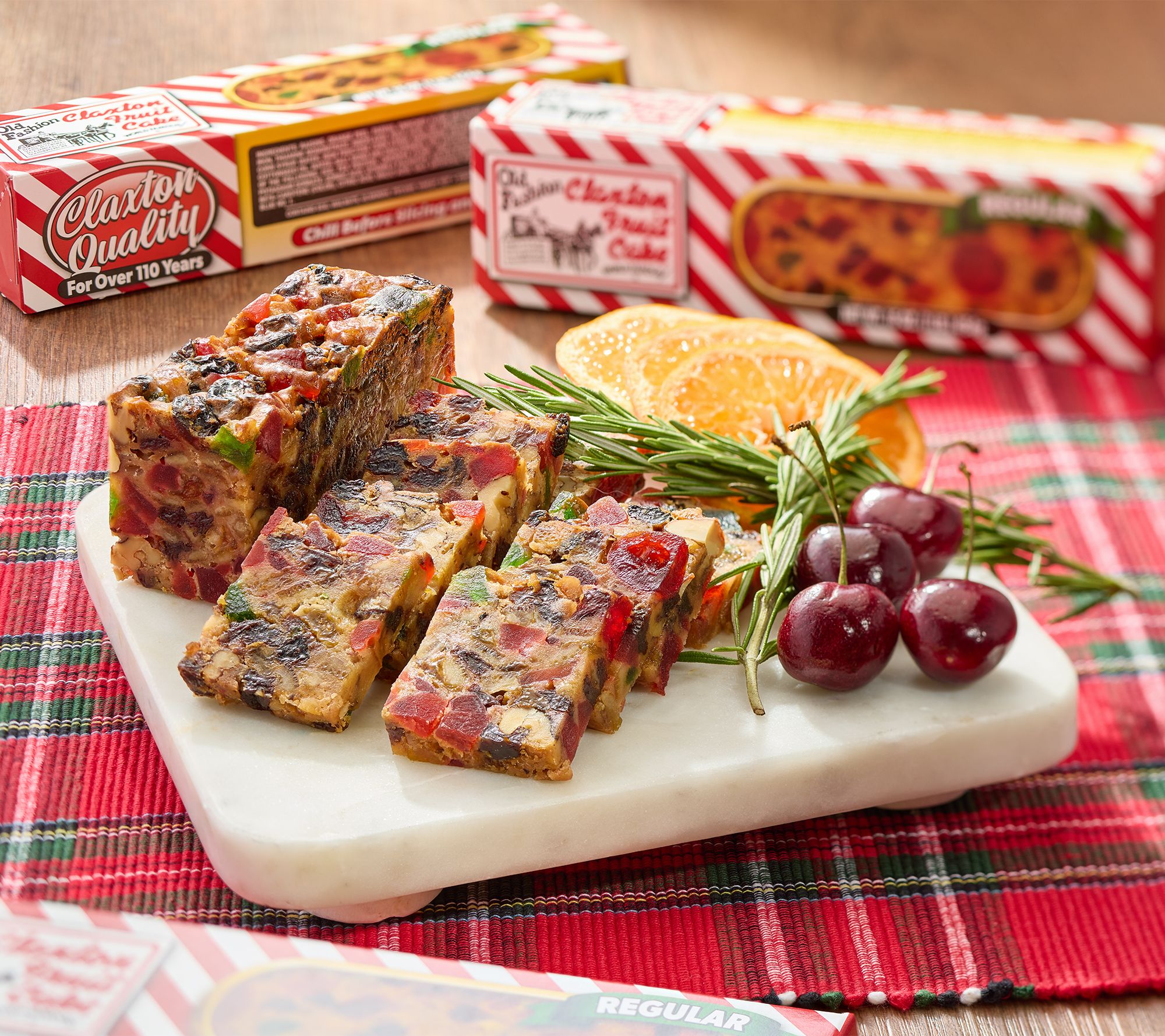 SH11/9 Claxton (3) 1-lb Old Fashioned Fruit Cakes in Gift Carton