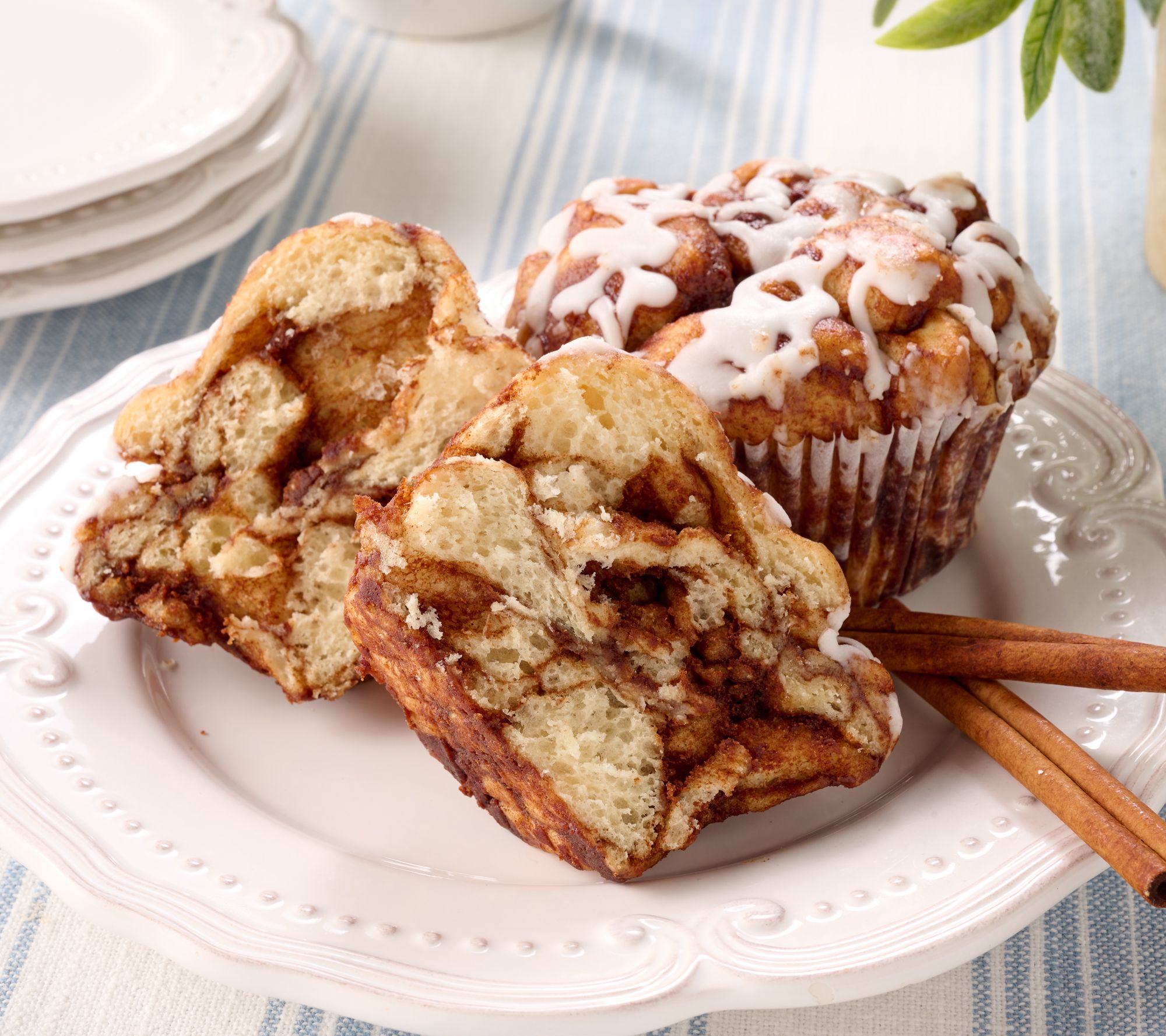 Sweet Paradise (12) 3.5oz Bakery Fresh CinnaMuffins Auto-Delivery