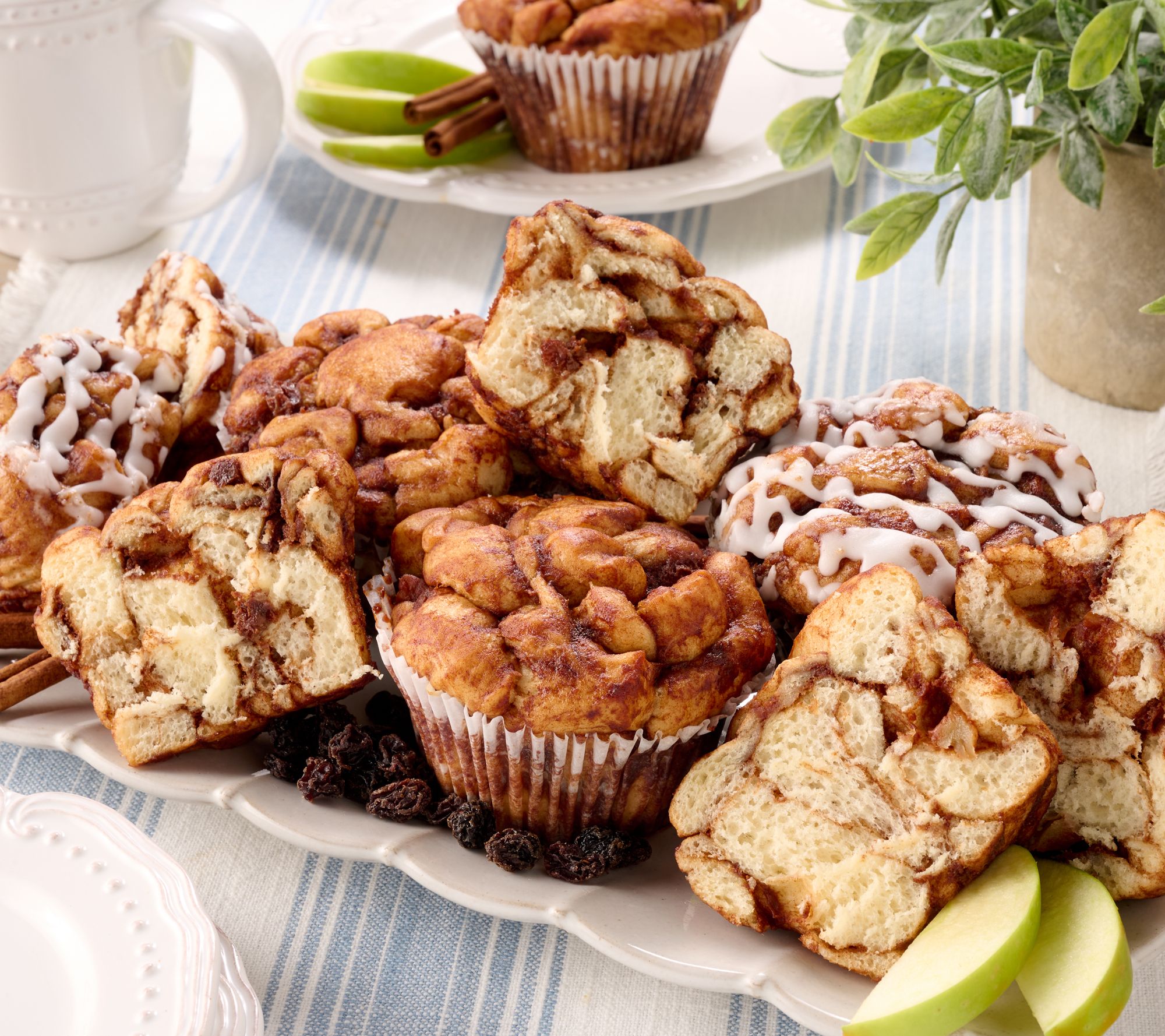 Sweet Paradise (12) 3.5oz Bakery Fresh CinnaMuffins Auto-Delivery