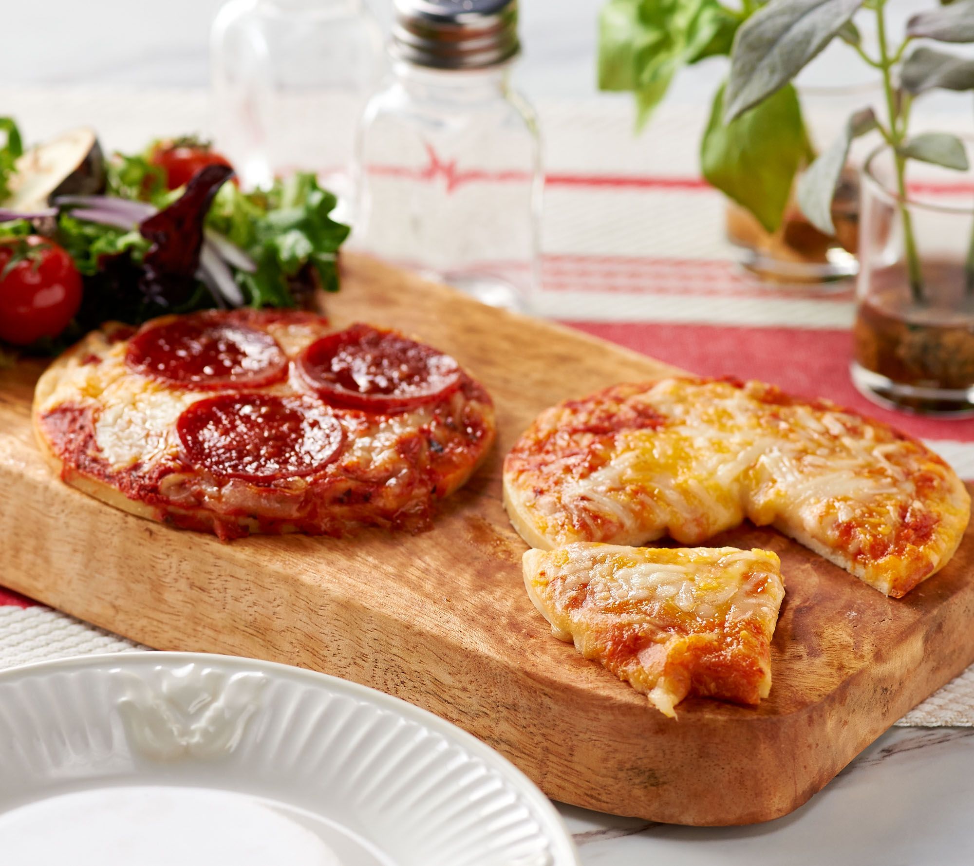 Real Good Food Company (12) 5" Parmesan Chicken Crust Pizza Assort.