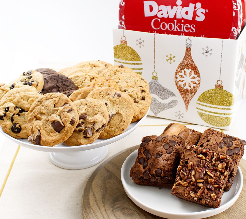 David's Cookies - 24 Fresh Baked Assorted Cookies Gourmet Gift Basket, 2lb