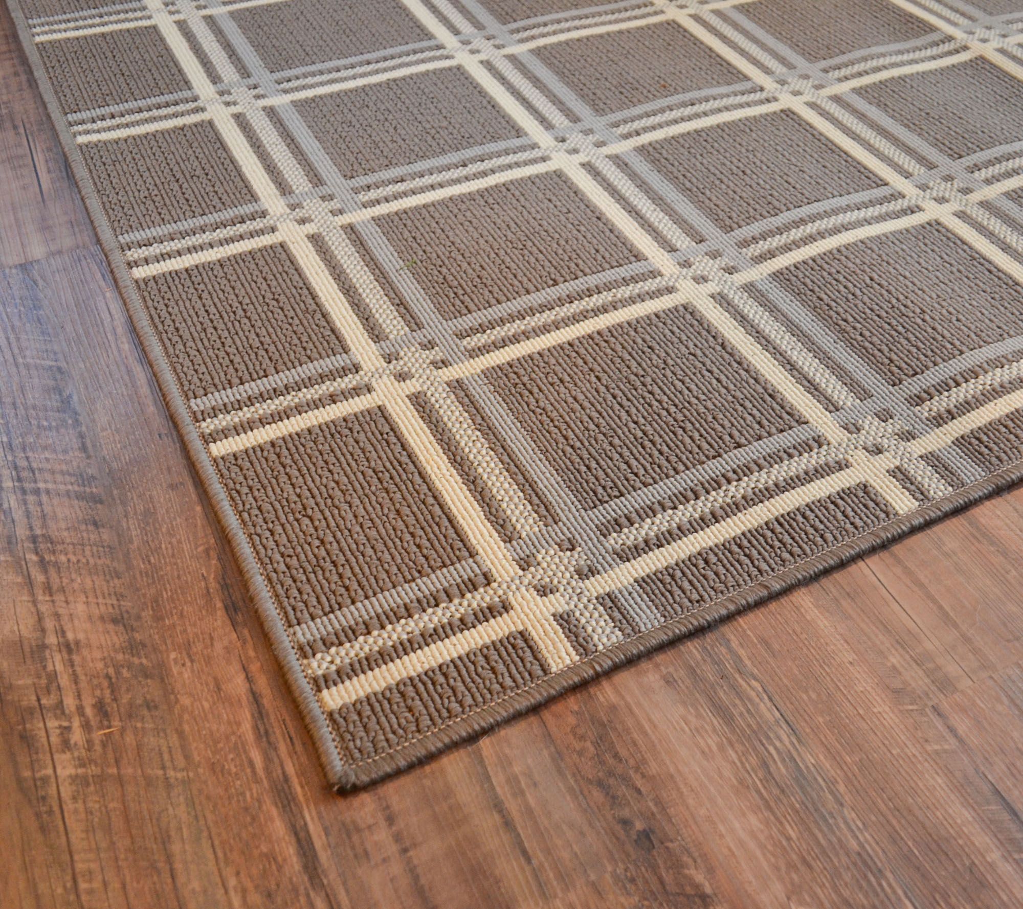 Scott Living 8x10 Windowpane Plaid Indoor/Outdoor Rug - QVC.com