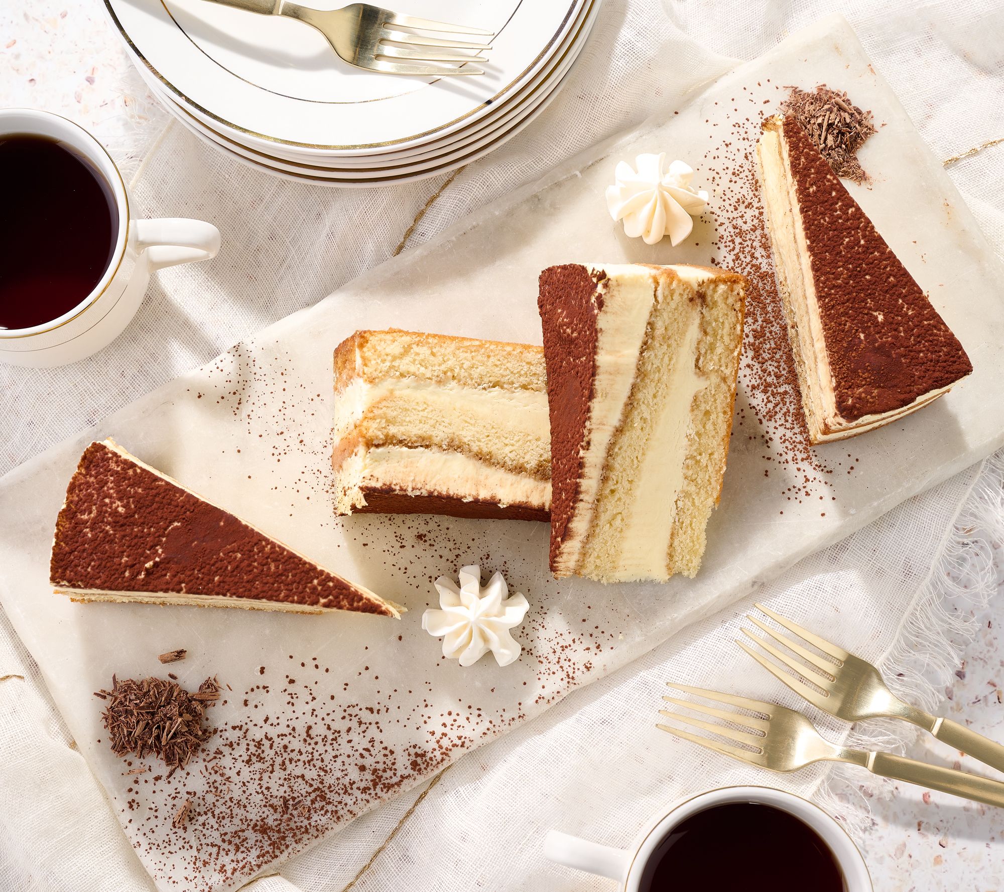 Delizioso Desserts 10 inch Tiramisu or Limoncello Cake