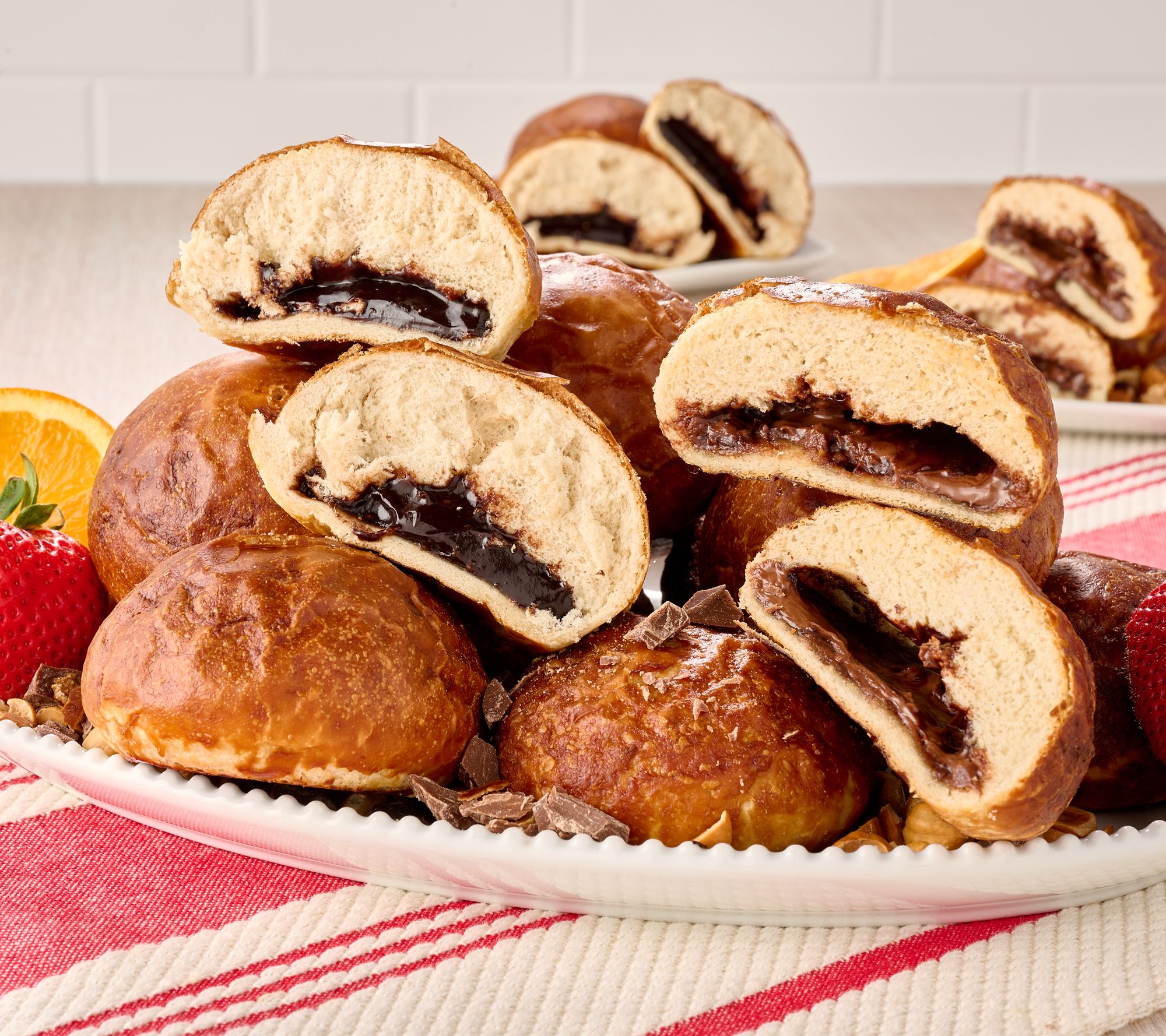 SH 11/9 The Pretzel Co. 10ct Chocolate Stuffed Pretzel Bombs