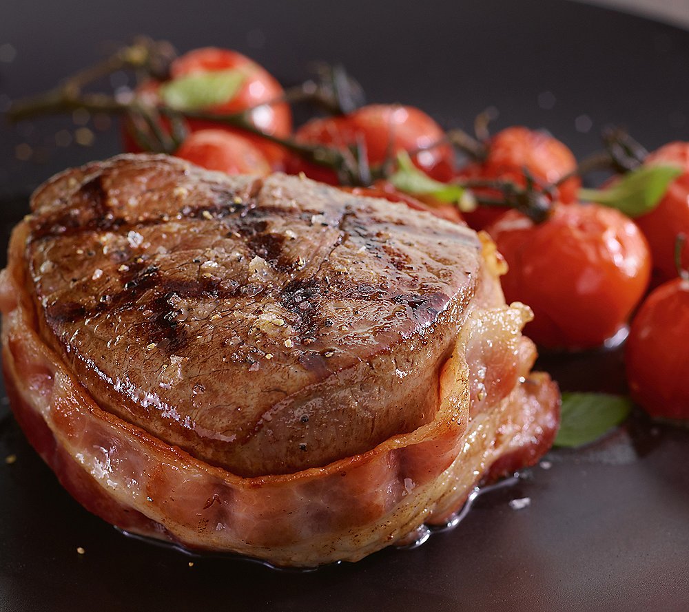 Kansas City Steak (8) 6-oz Bacon-Wrapped Filet ignon