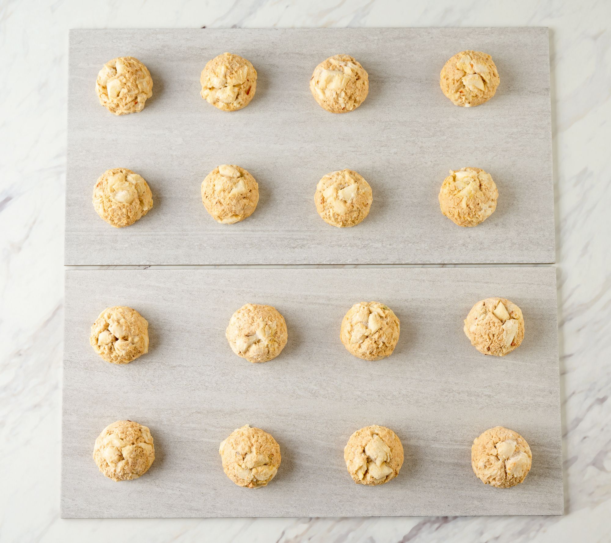 Graham & Rollins (16)4oz Classic Chesapeake Crab Cakes