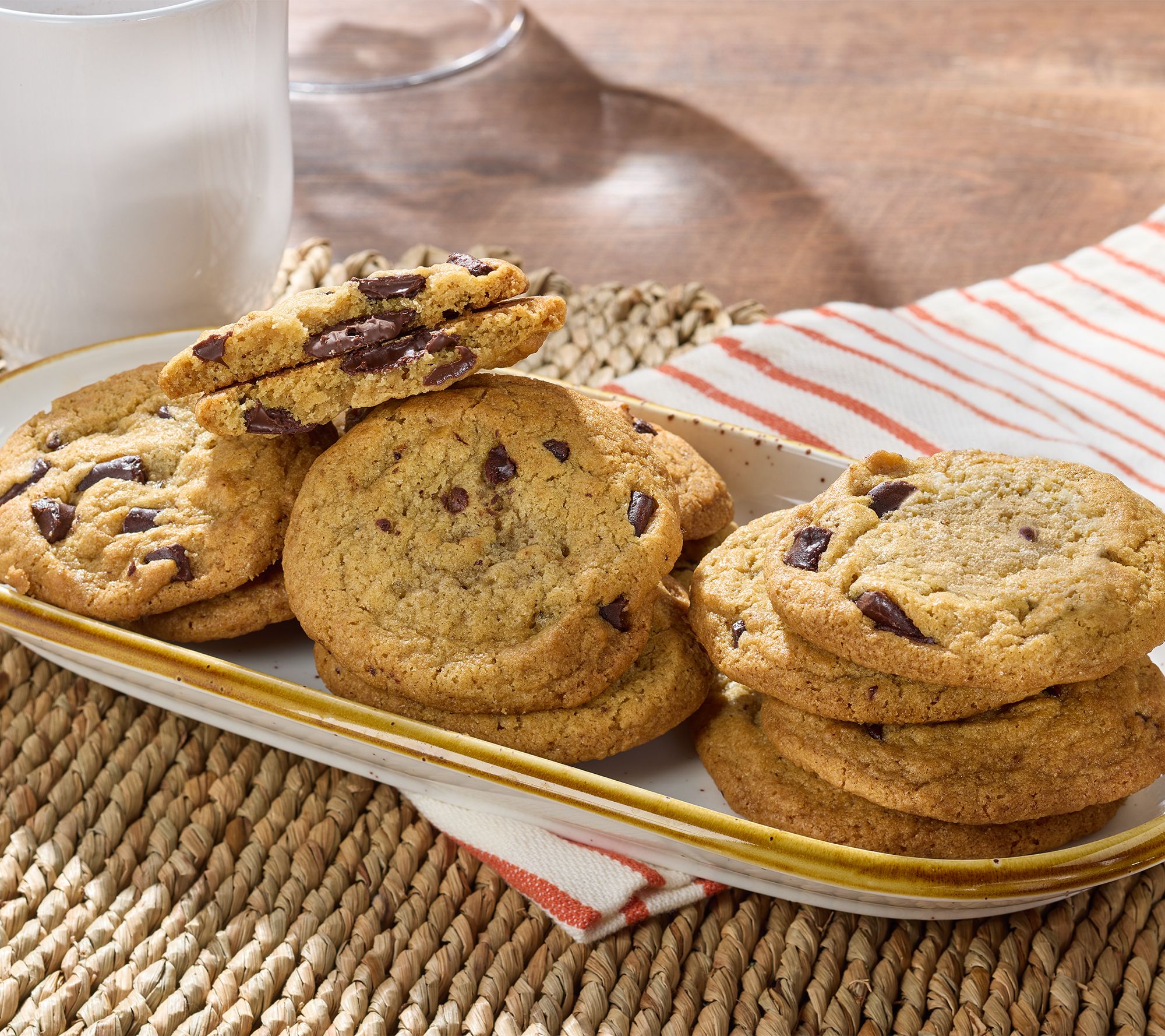 SH11/30 David's Cookies 70pc Ready to Bake Best of Fall Cookie Dough