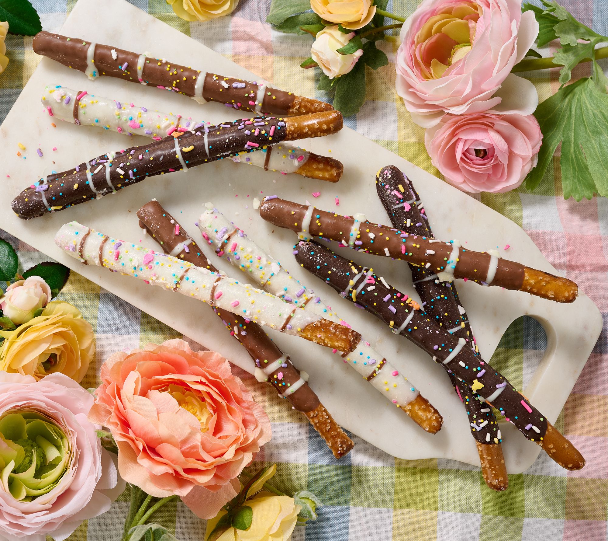 SH3/16 E&A Candies 18pc Chocolatey Pretzel Rods & (6) Gift Bags