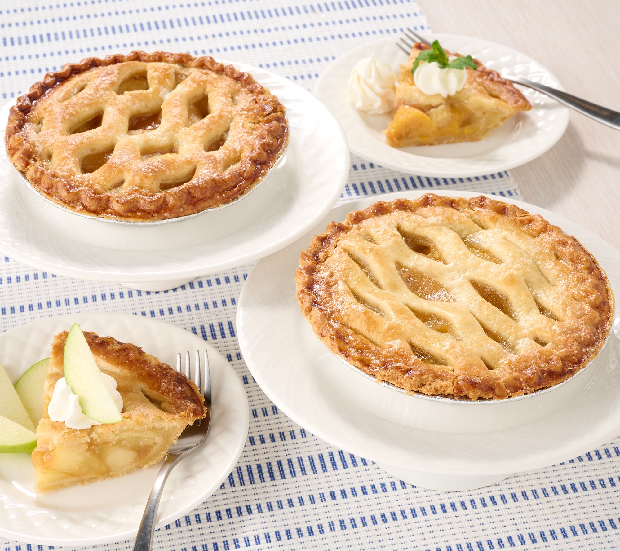 SH6/22 David's Cookies Set of (4) 6" Fresh Fruit Pies