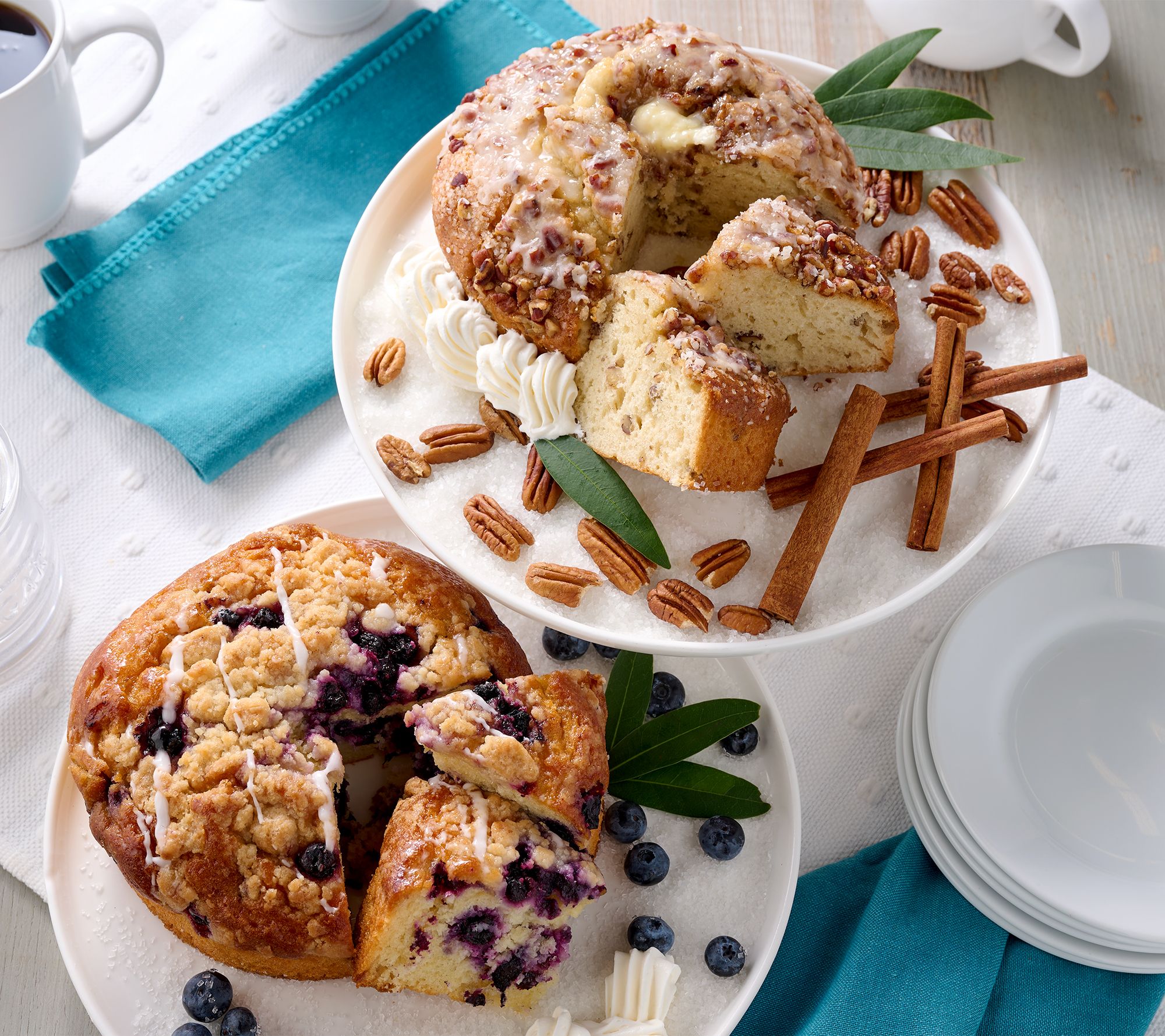 Hahn's Bakery (2) 6 inch Fruit & Nut German Coffee Cakes