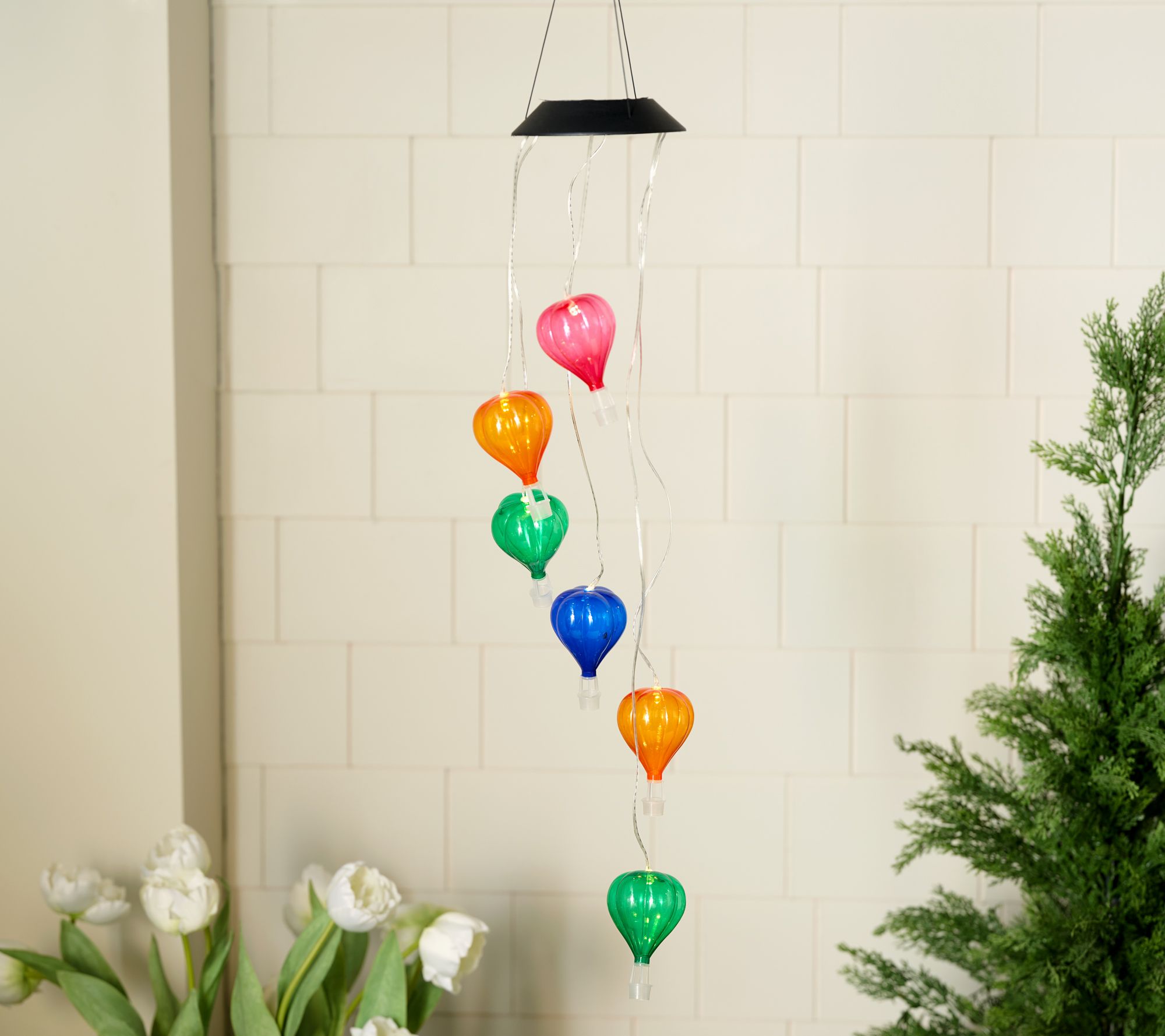 "As Is" Jenning Solar Hanging Balloon Clusters