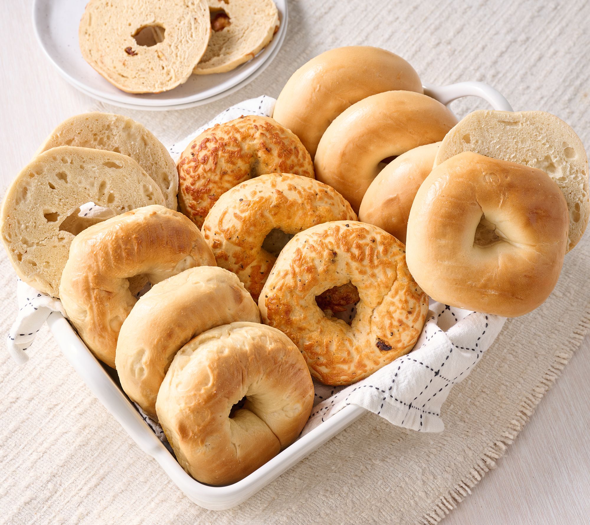 SH 8/24 Just Bagels x Temp-tations (18) 4-oz Bagels