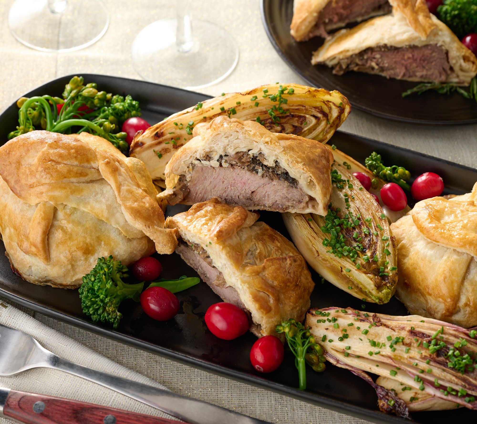 Rastelli's (8) 7oz Filet Mignon Beef Wellington