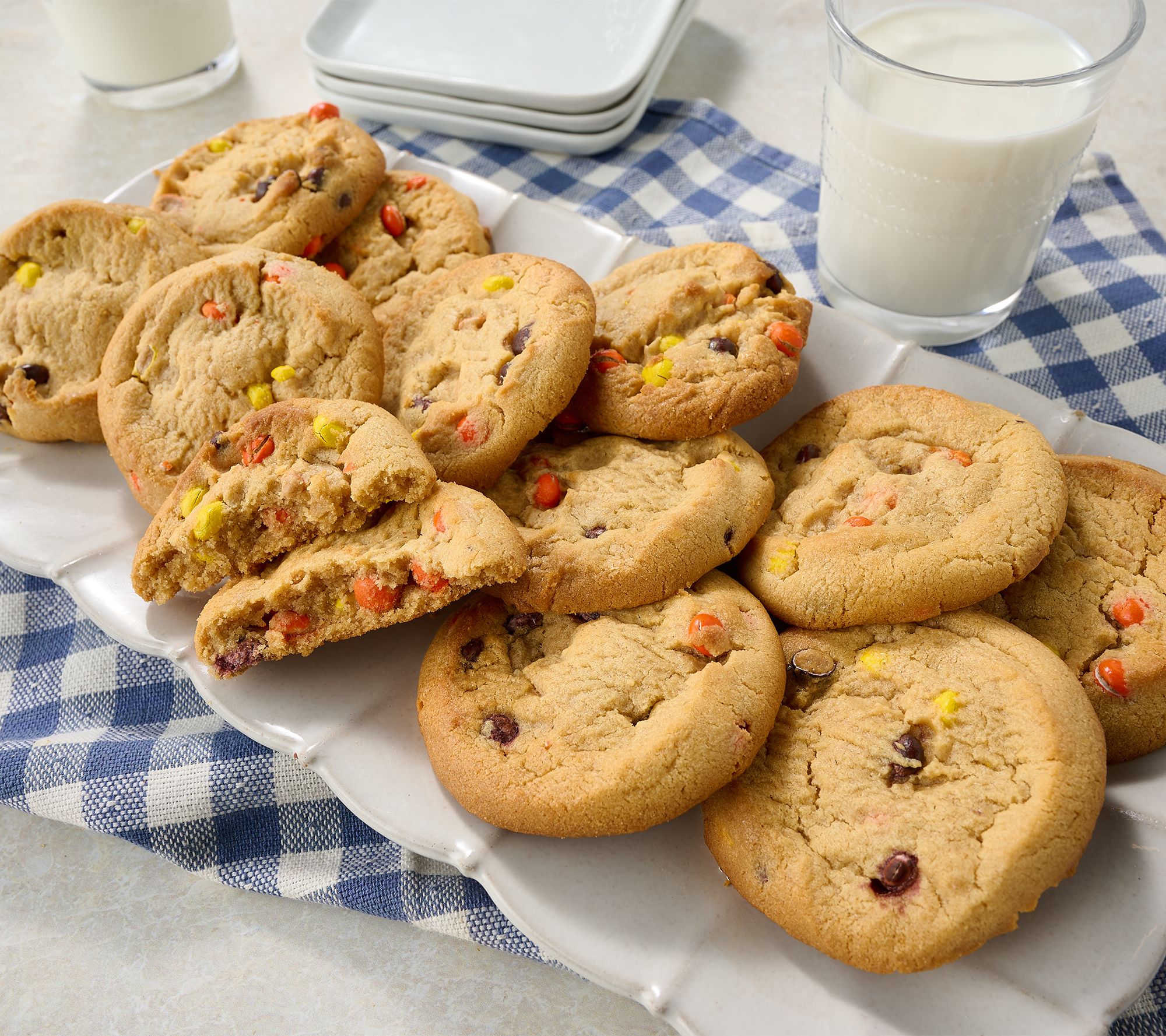  SH3/23 David's Cookies 72pc Preformed Large Ready to Bake Cookie Dough