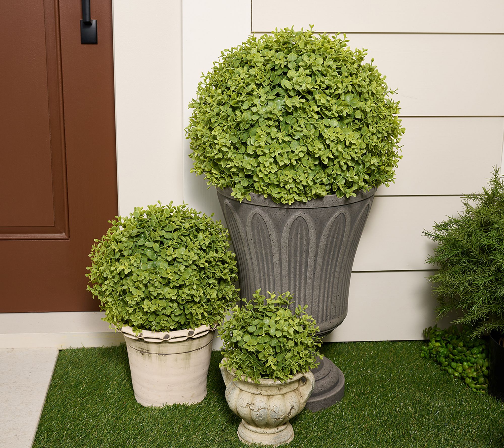 "As Is" Martha Stewart Set (3) Faux Boxwood Spheres